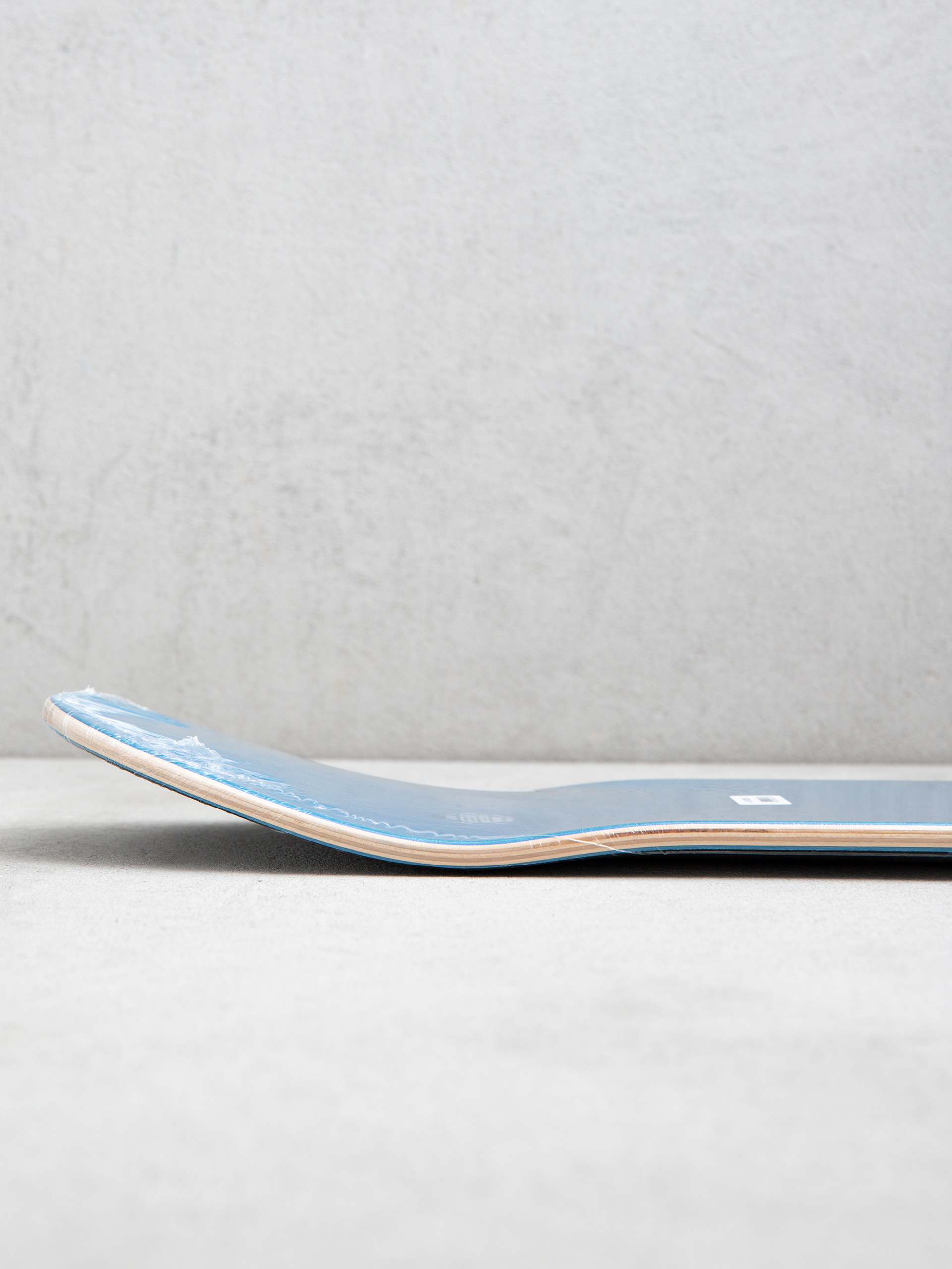 Декa April Skateboards Yuto Fractured 