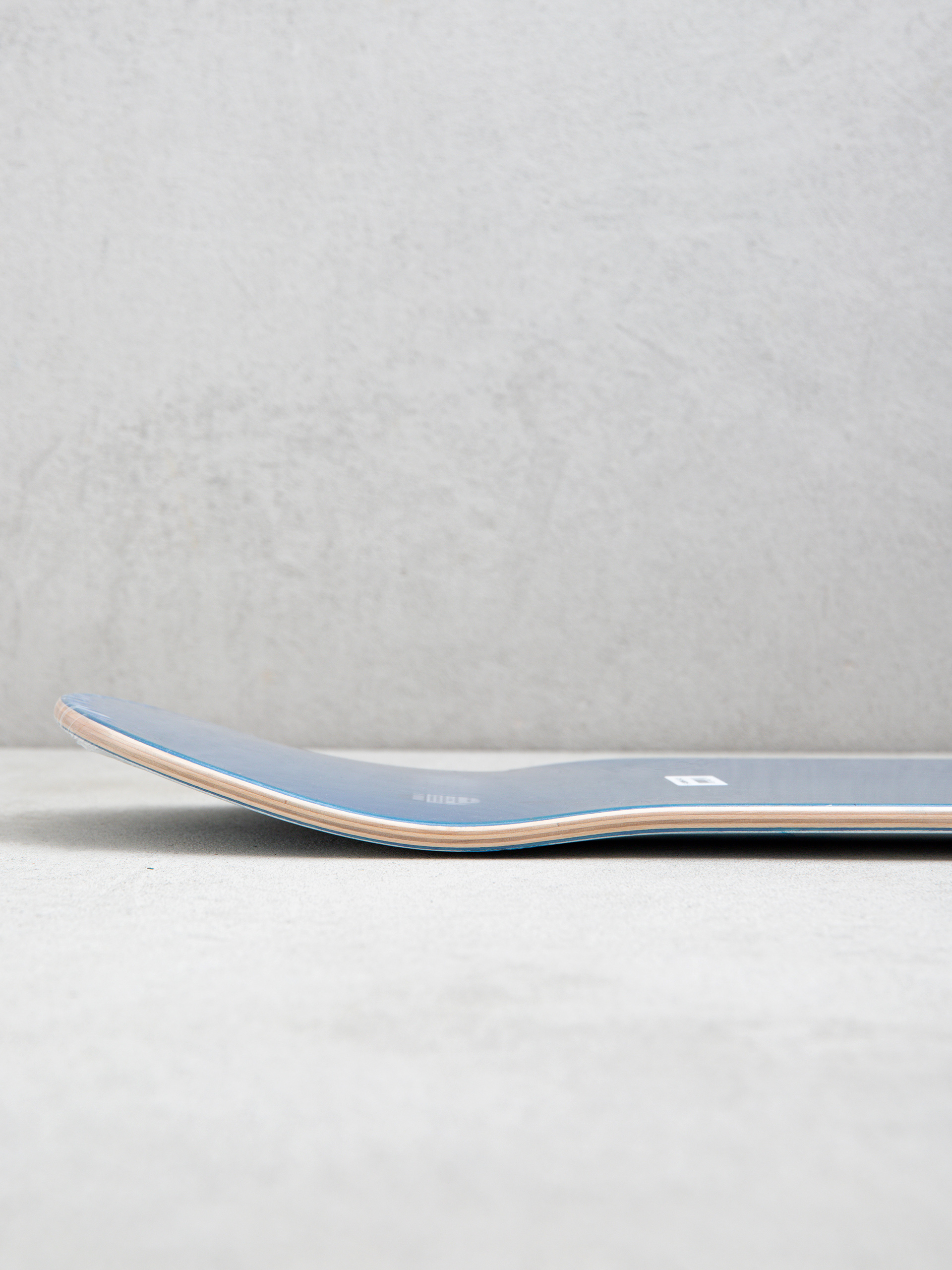 Декa April Skateboards Dashawn Uni 