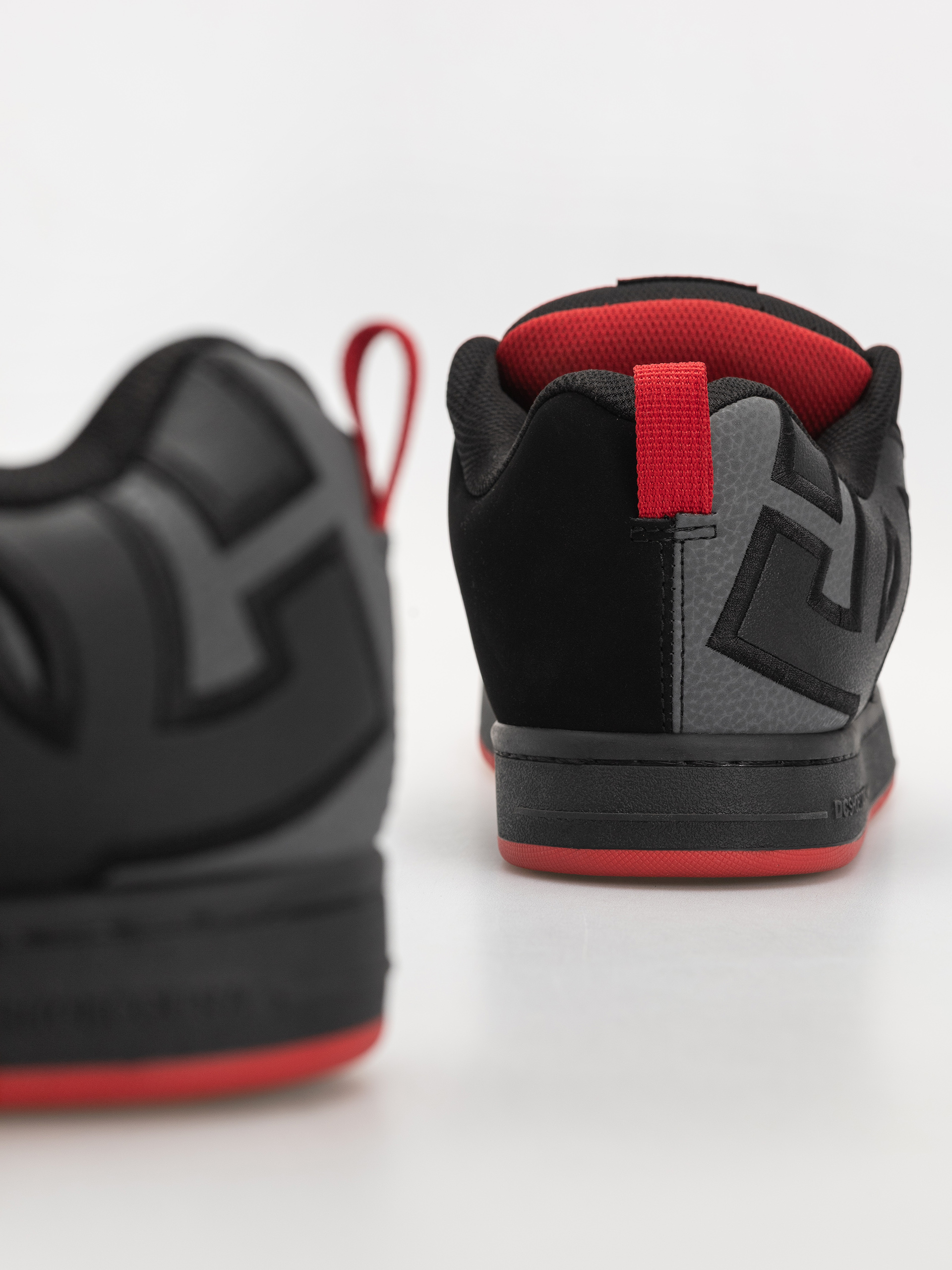 Взуття DC Court Graffik (black/grey/red)