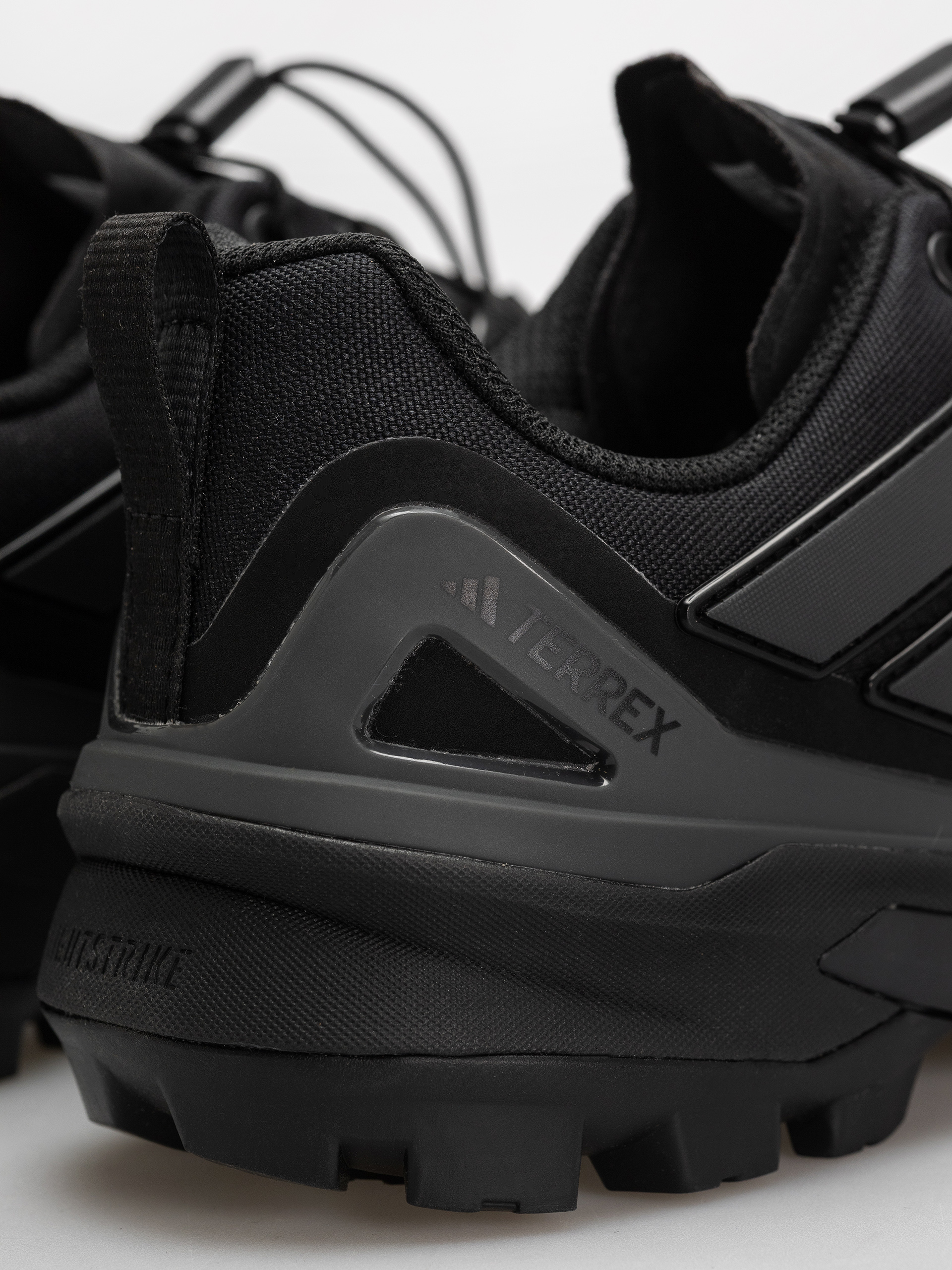 Взуття adidas Terrex Skychaser Gt (cblack/cblack/carbon)