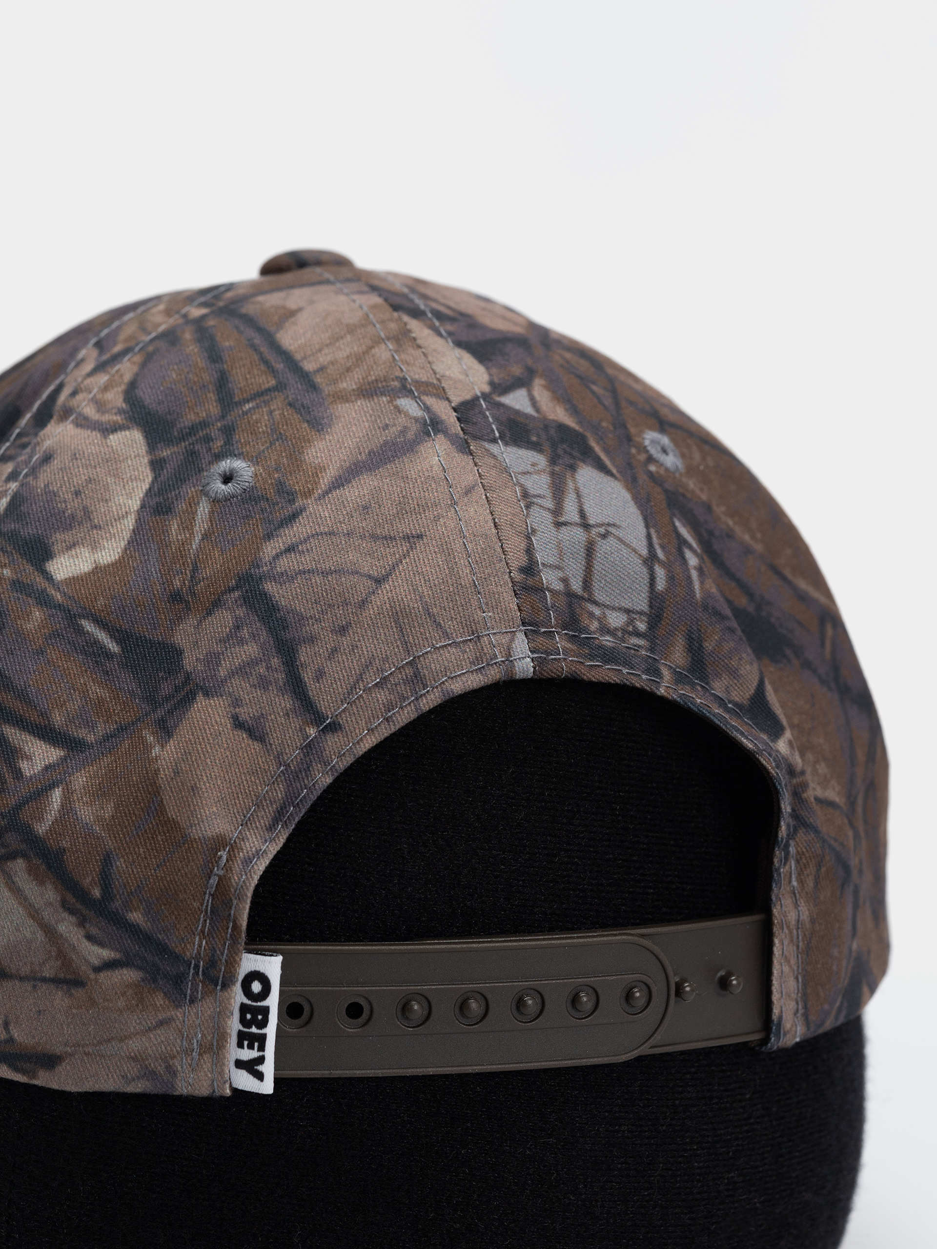 Кепка OBEY Delta 5 Panel (fence camo multi)