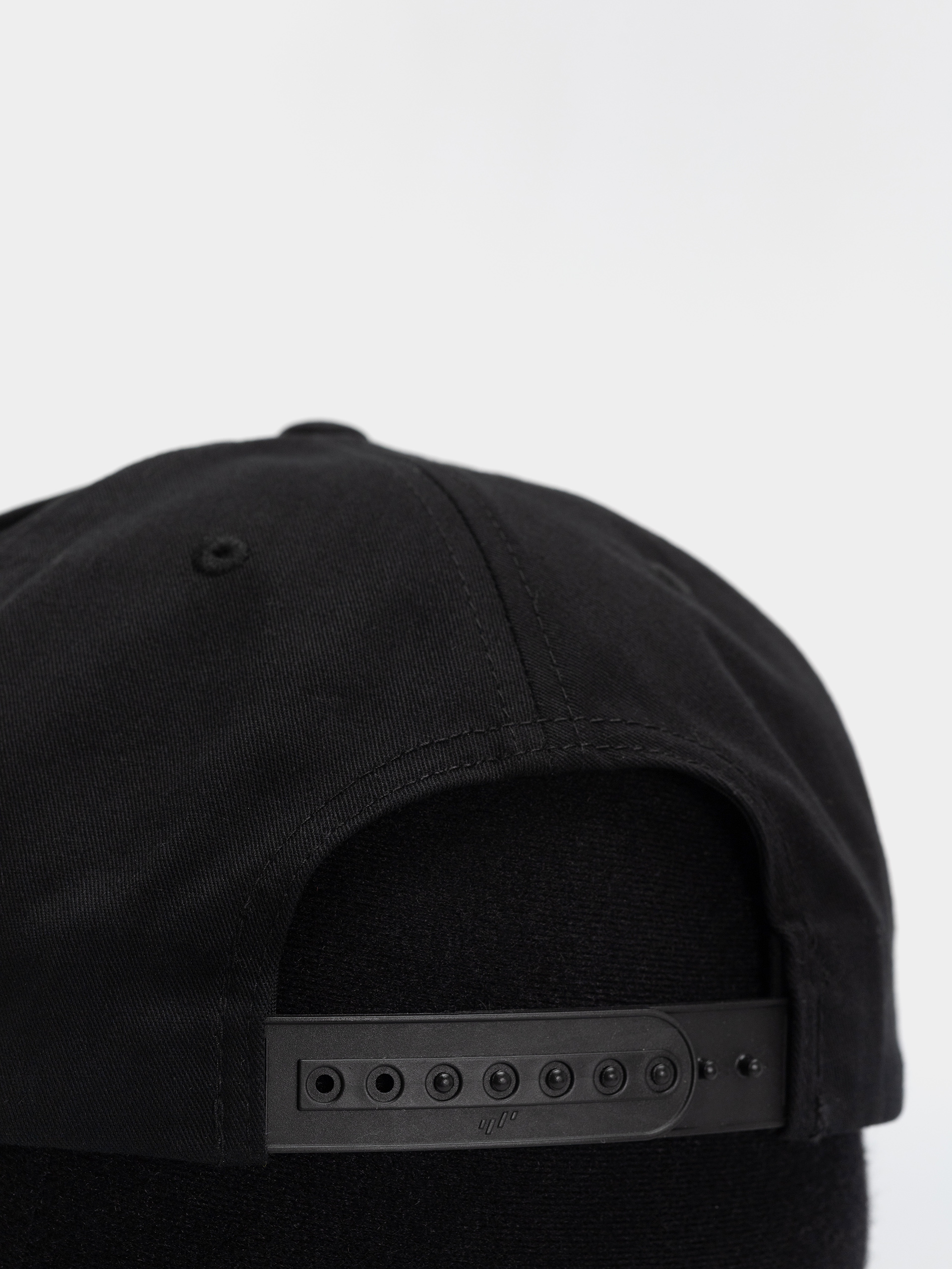 Кепка Thrasher Spikey Snapback (black)