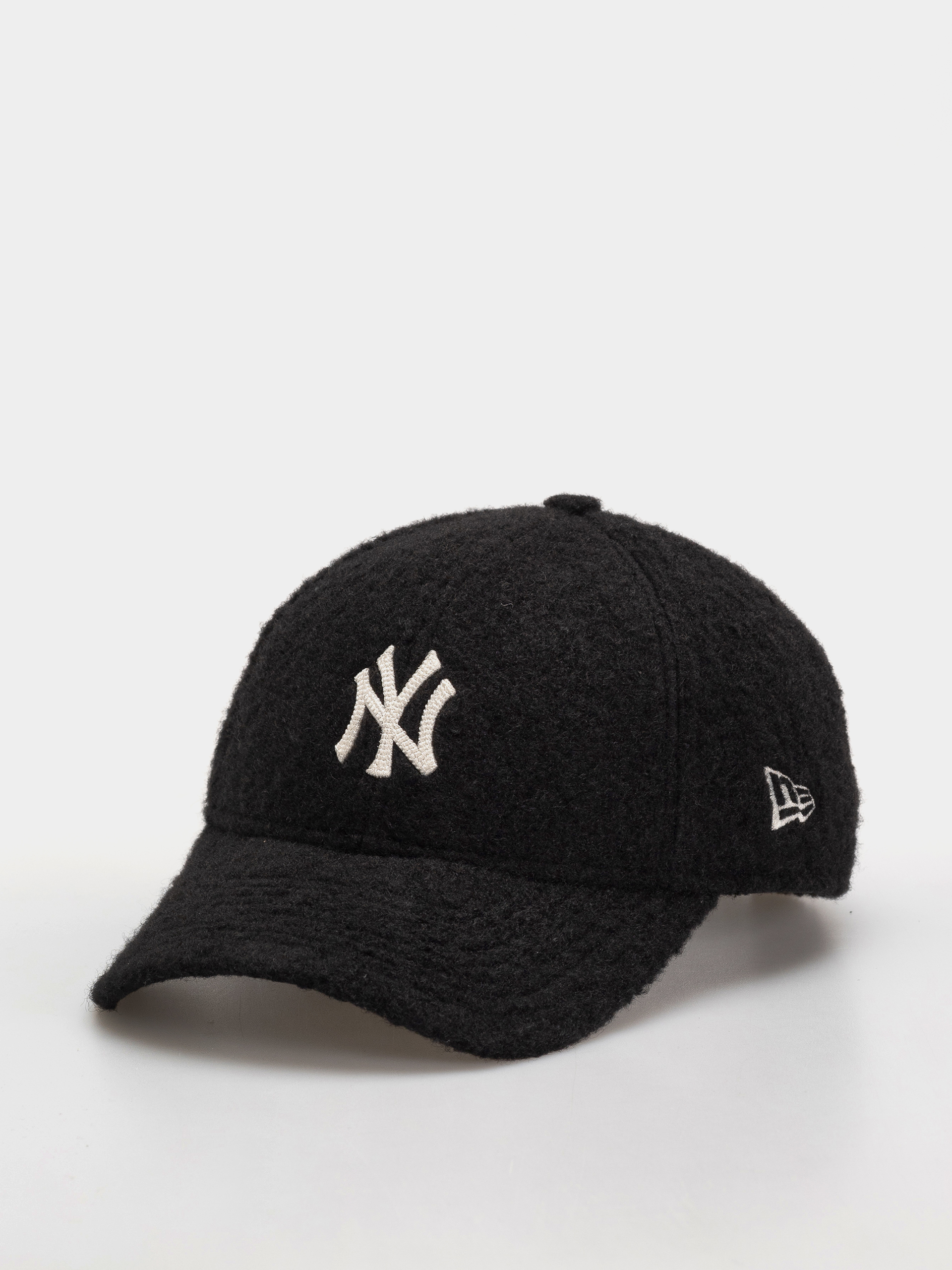 Кепка New Era Winter Borg 9Forty New York Yankees (black)