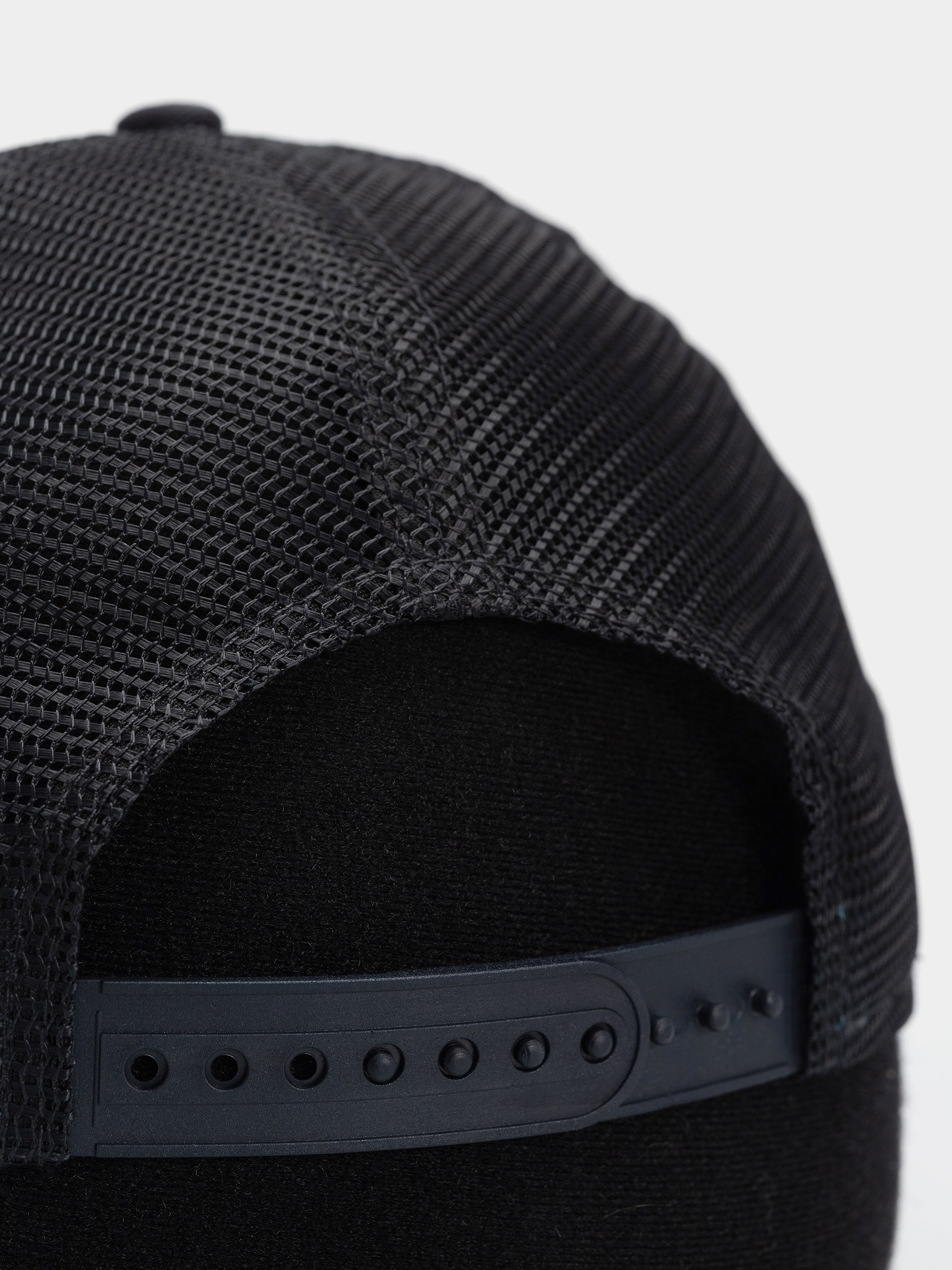 Кепка New Era Licence Plate Trucker (navy/stone)