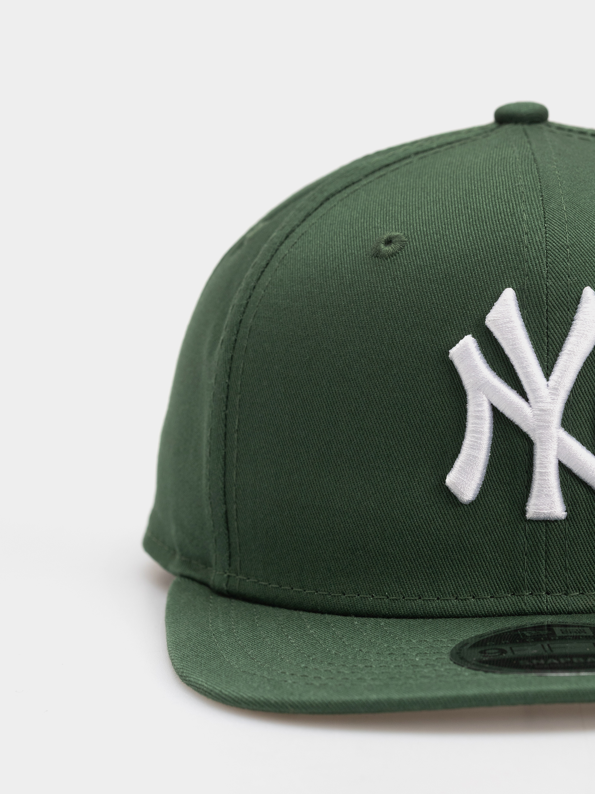 Кепка New Era League Essential 9Fifty New York Yankees (green)