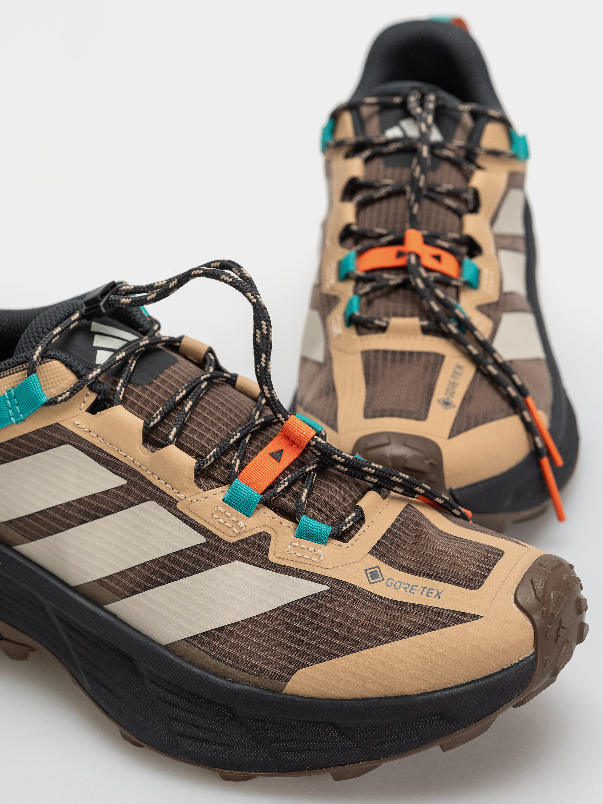 Взуття adidas Terrex Freehiker Sl (earstr/wonalu/purtea)