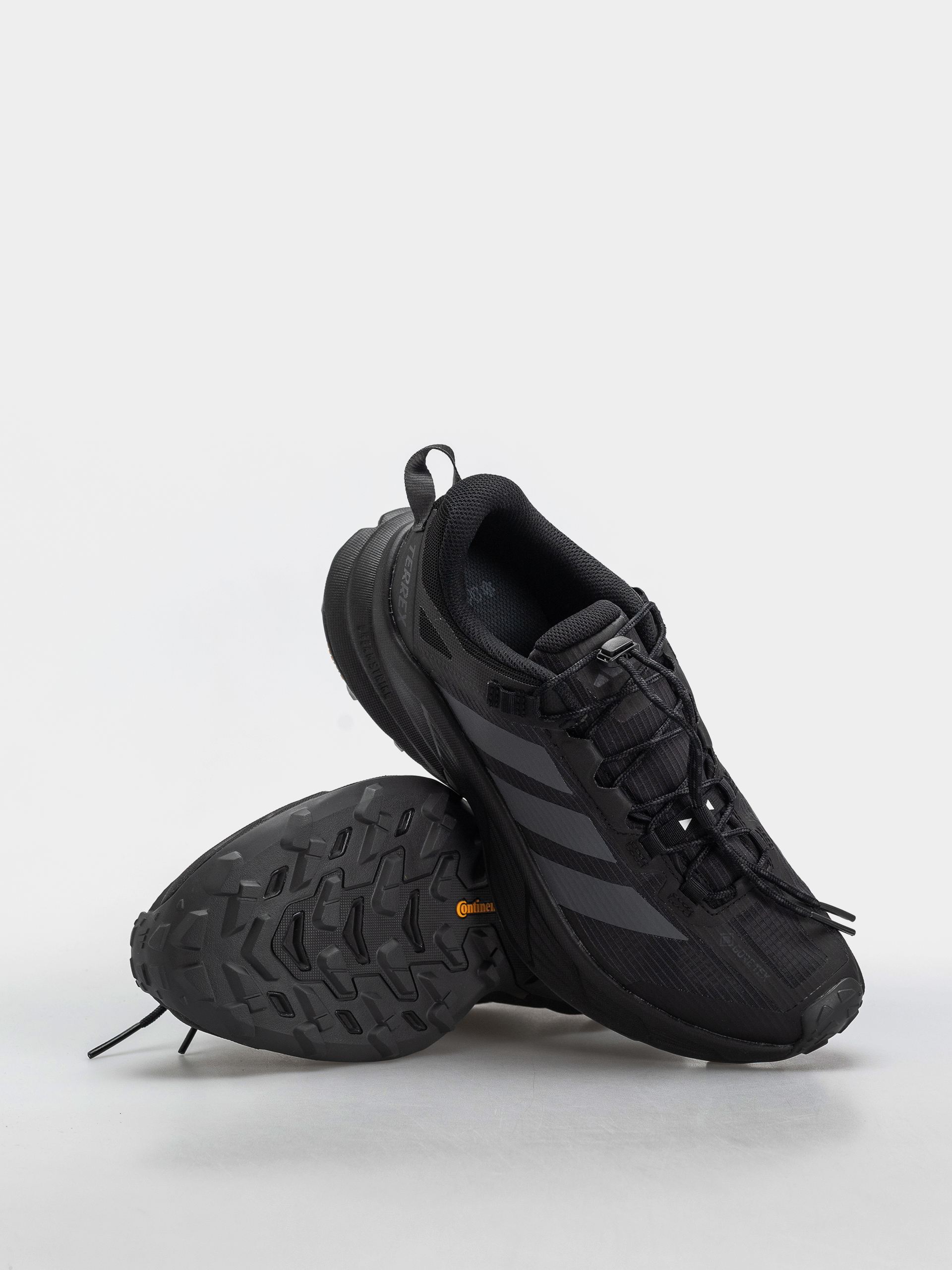 Взуття adidas Terrex Freehiker Sl (cblack/gresix/gresix)