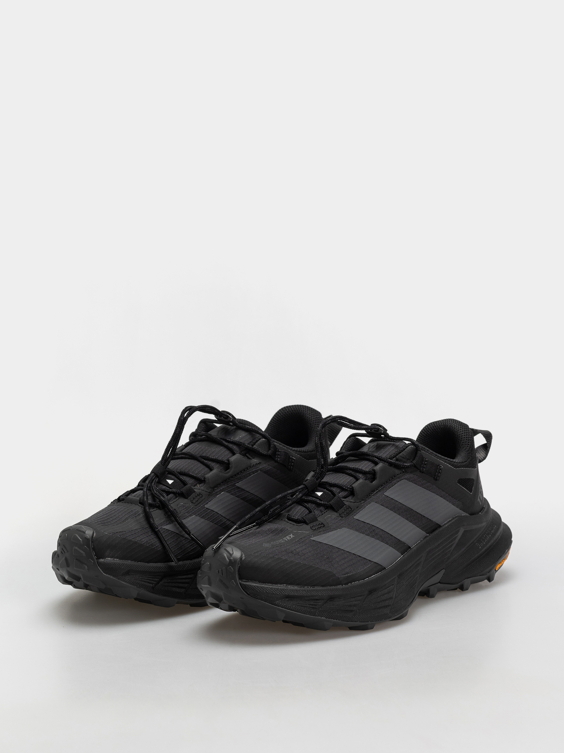 Взуття adidas Terrex Freehiker Sl (cblack/gresix/gresix)
