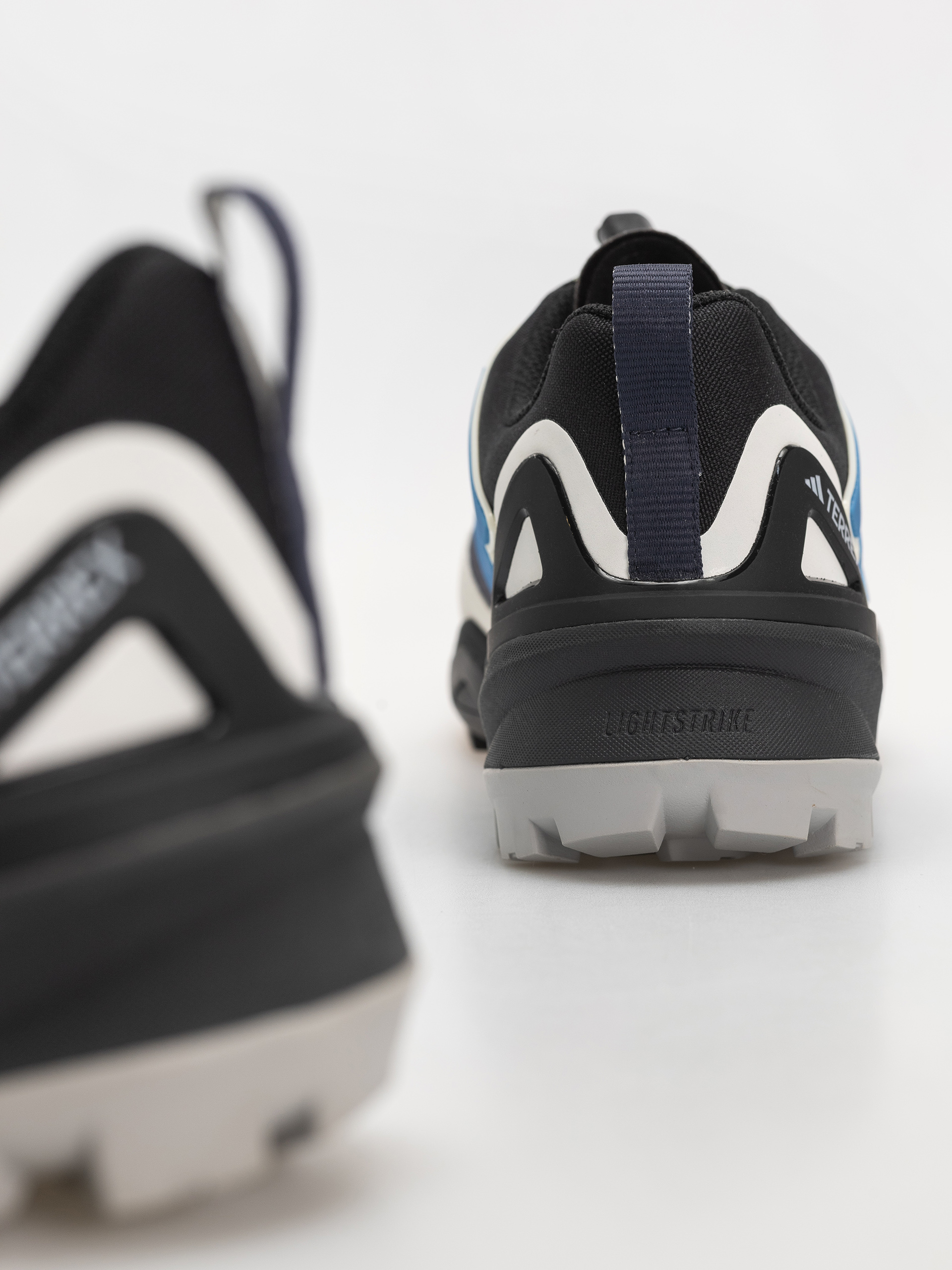 Взуття adidas Terrex Skychaser Gt (gretwo/cblack/shanav)