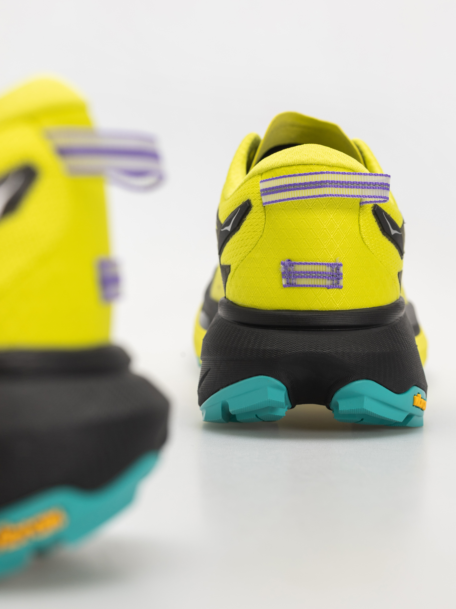 Взуття Hoka Mafate 5 (black/hoka citrus)