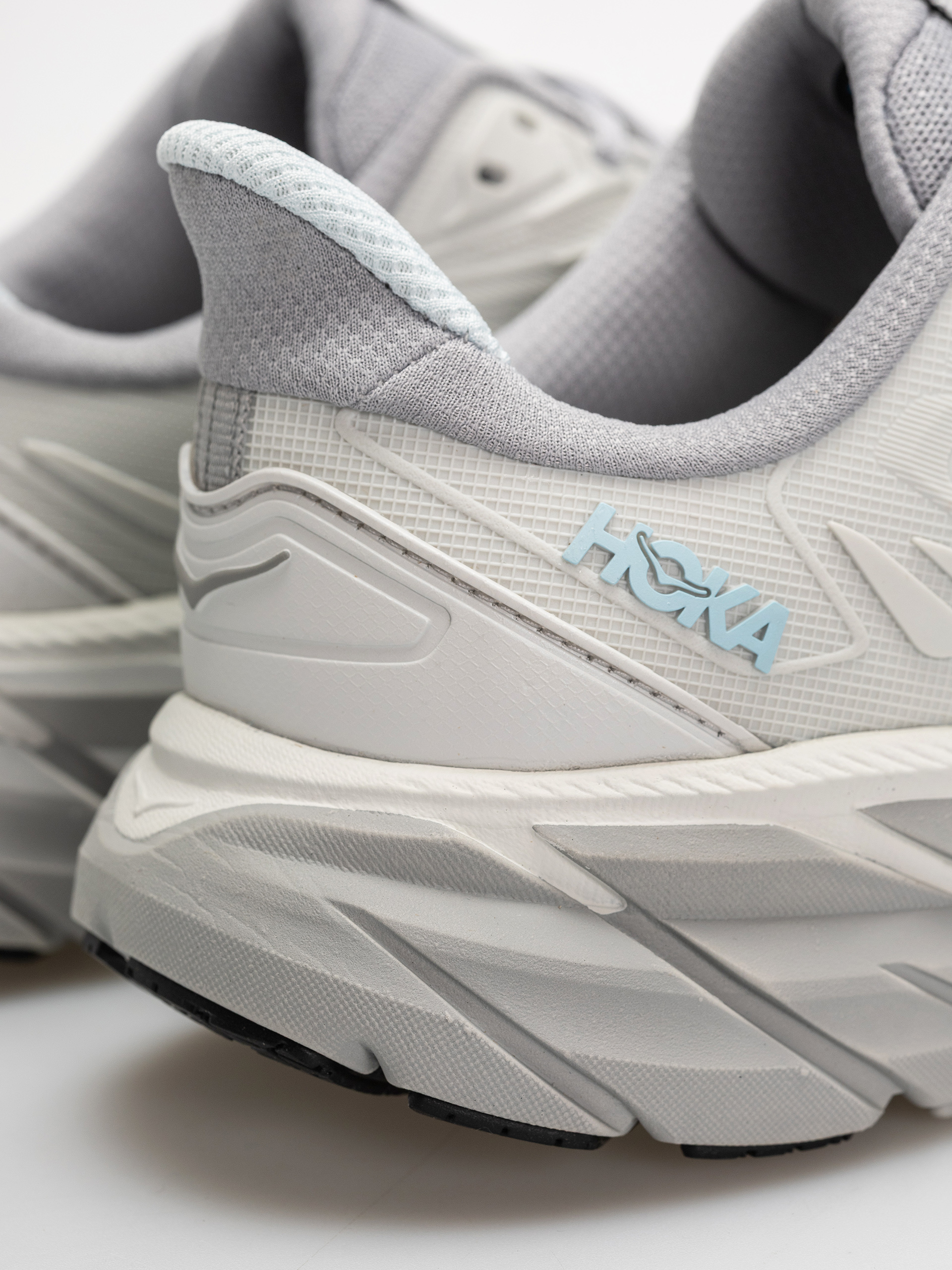 Взуття Hoka Clifton UTL Wmn (cosmic grey/stellar grey)