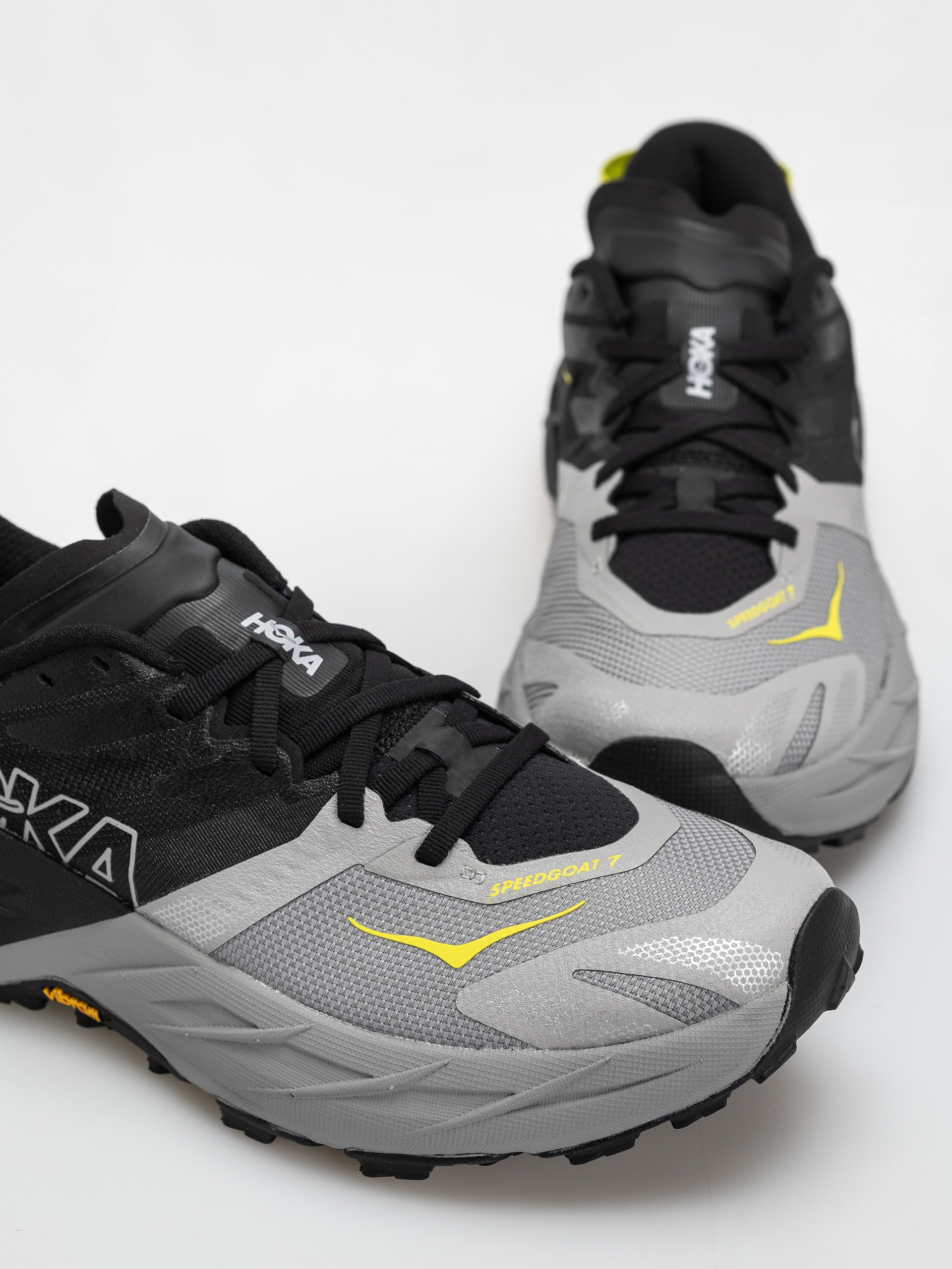 Взуття Hoka Speedgoat 7 (black/stellar grey)