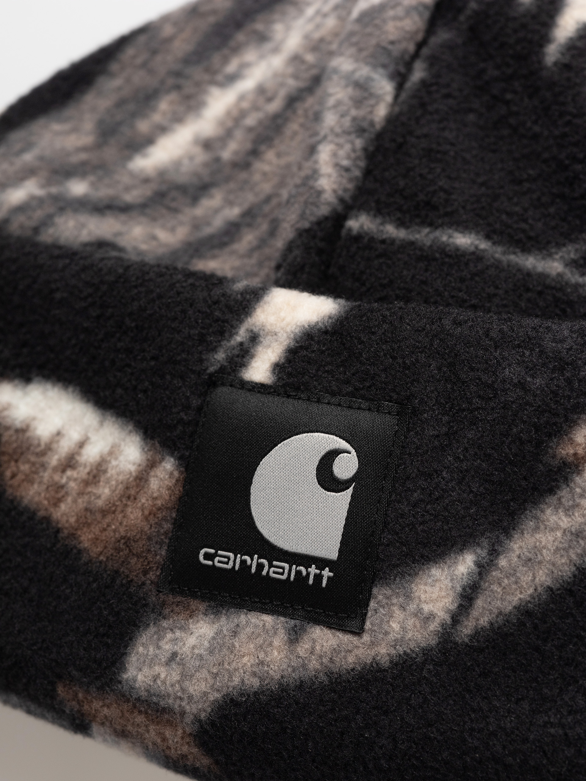 Шапка Carhartt WIP Blevin (camo feather tree black)