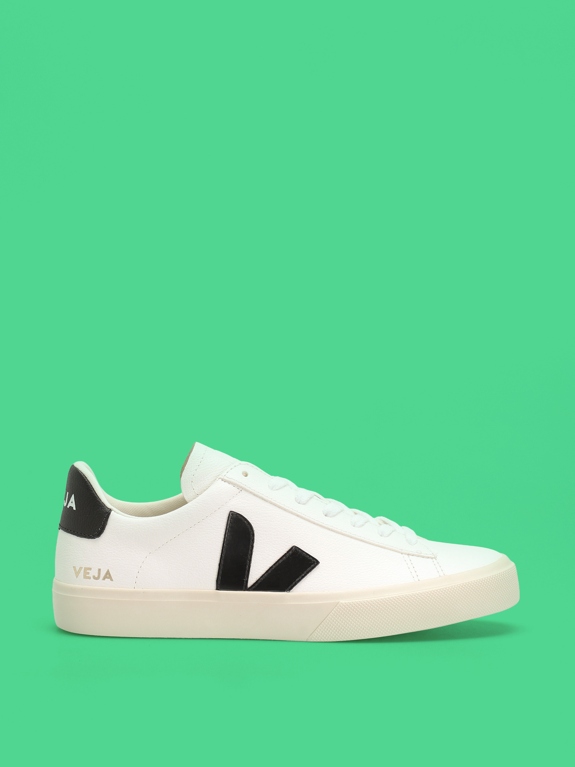u0412u0437u0443u0442u0442u044f Veja Campo (extra white black)