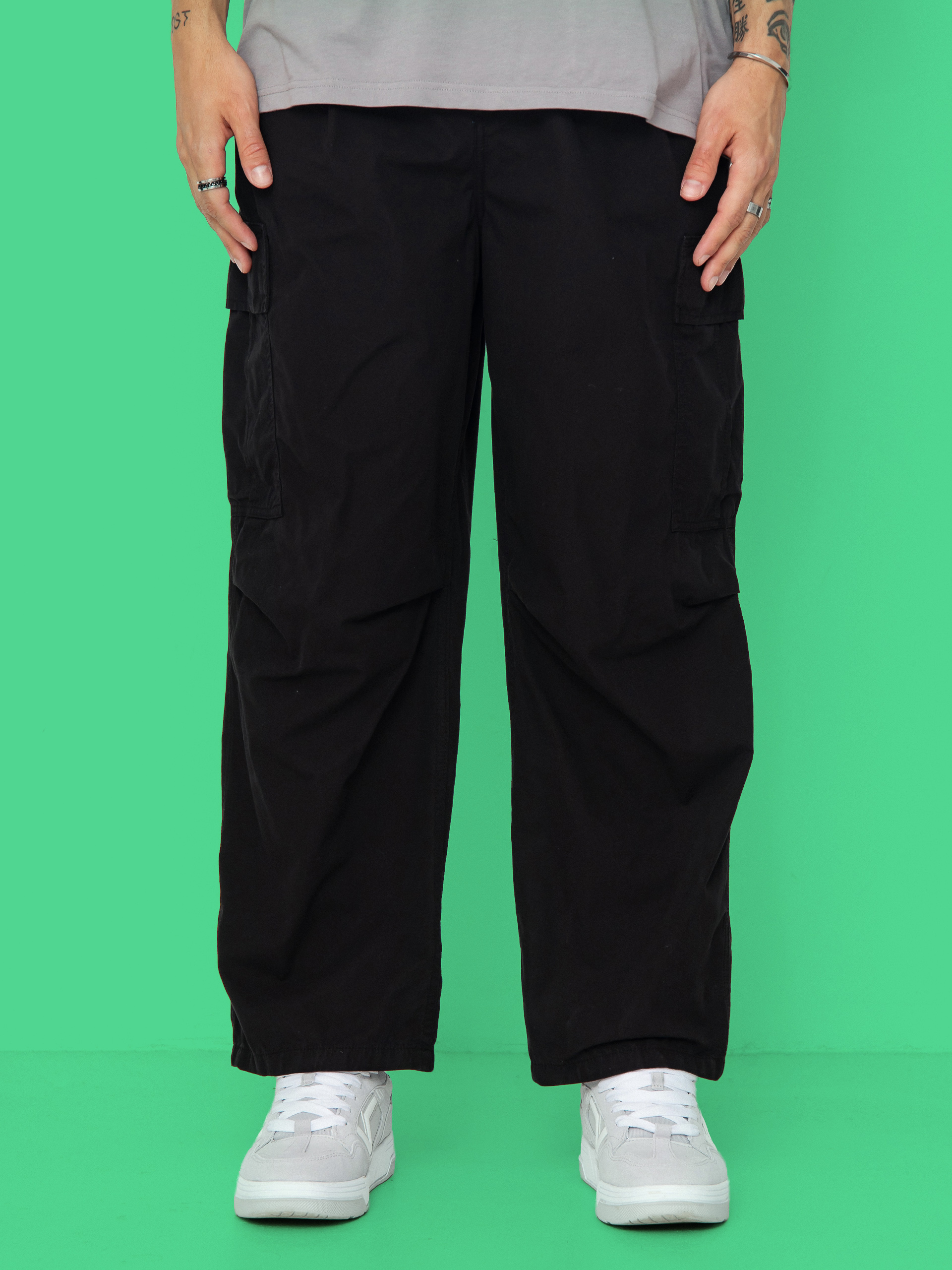 u0428u0442u0430u043du0438 Carhartt WIP Cole Cargo (black/garment dyed)