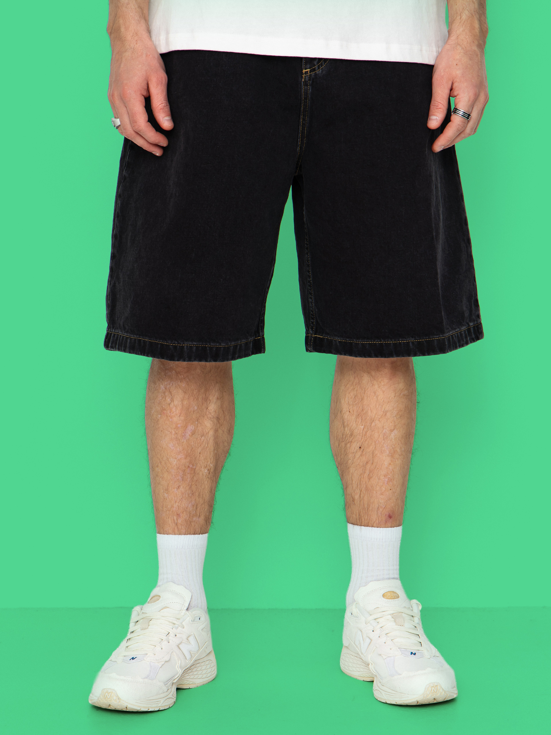 u0428u043eu0440u0442u0438 Carhartt WIP Brandon (black stone washed)