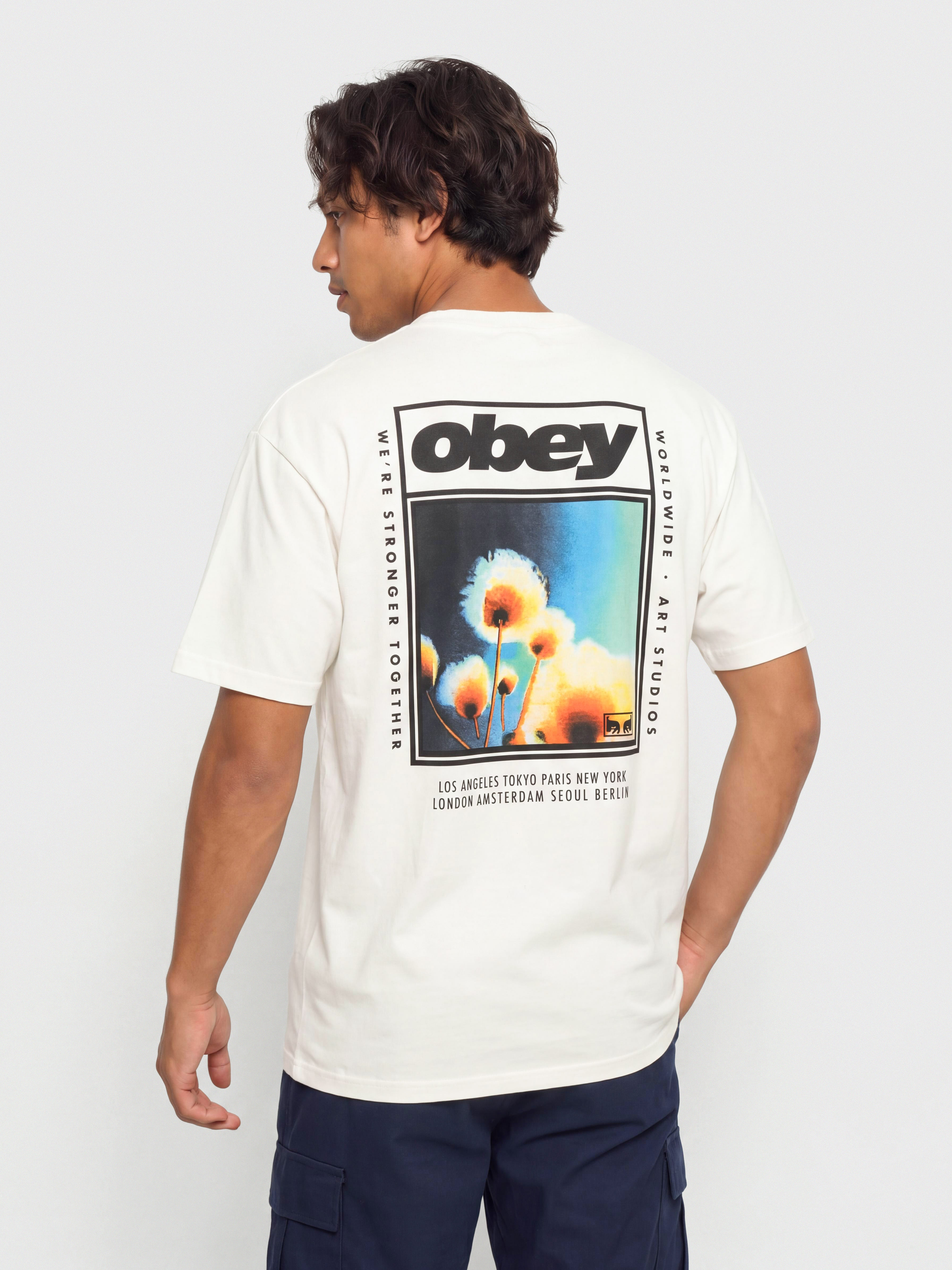 Футболка OBEY Stronger Together (vintage white)