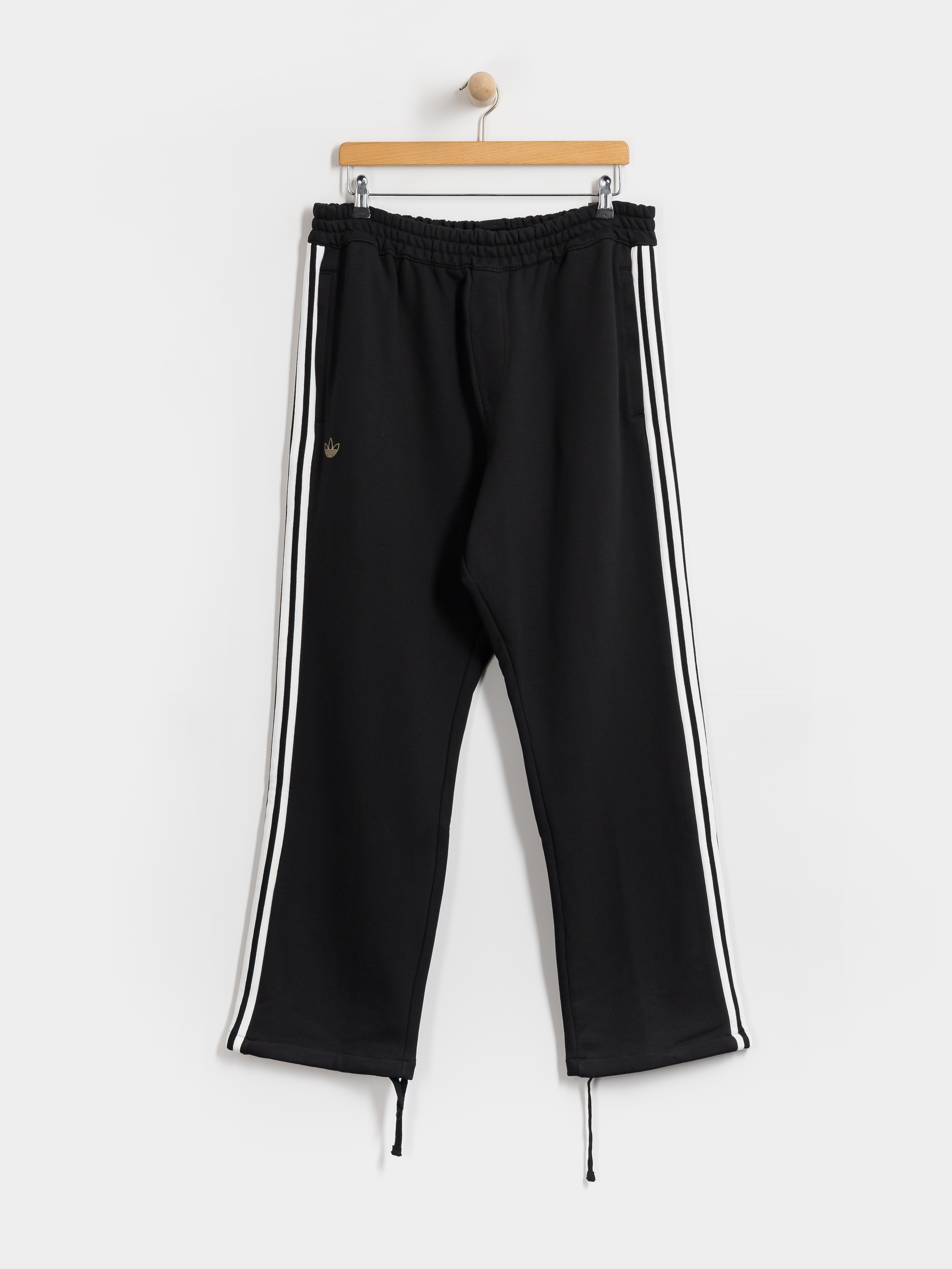 Штани adidas Tyshawn Track