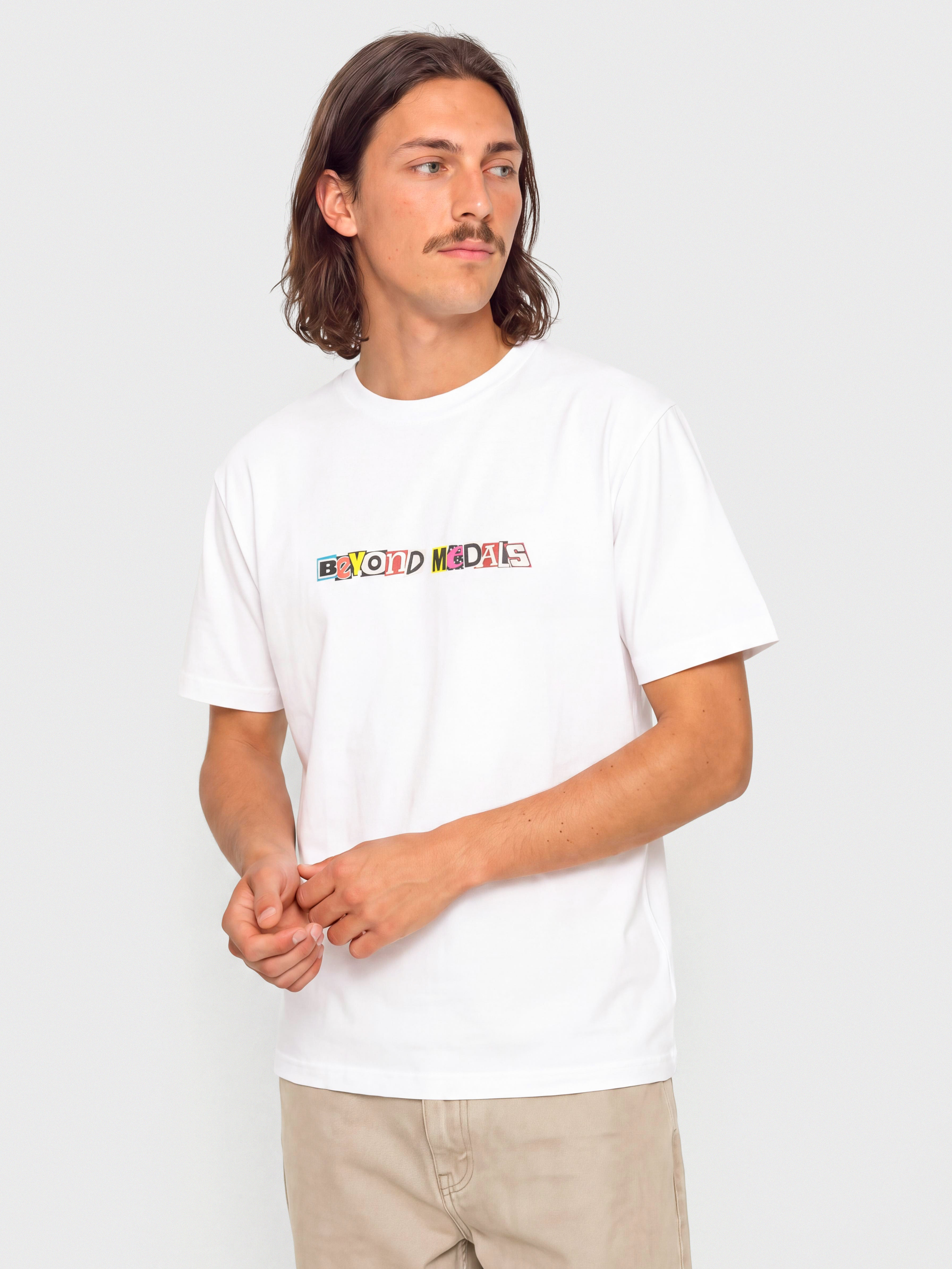 Футболка Beyond Medals Magazine (white)