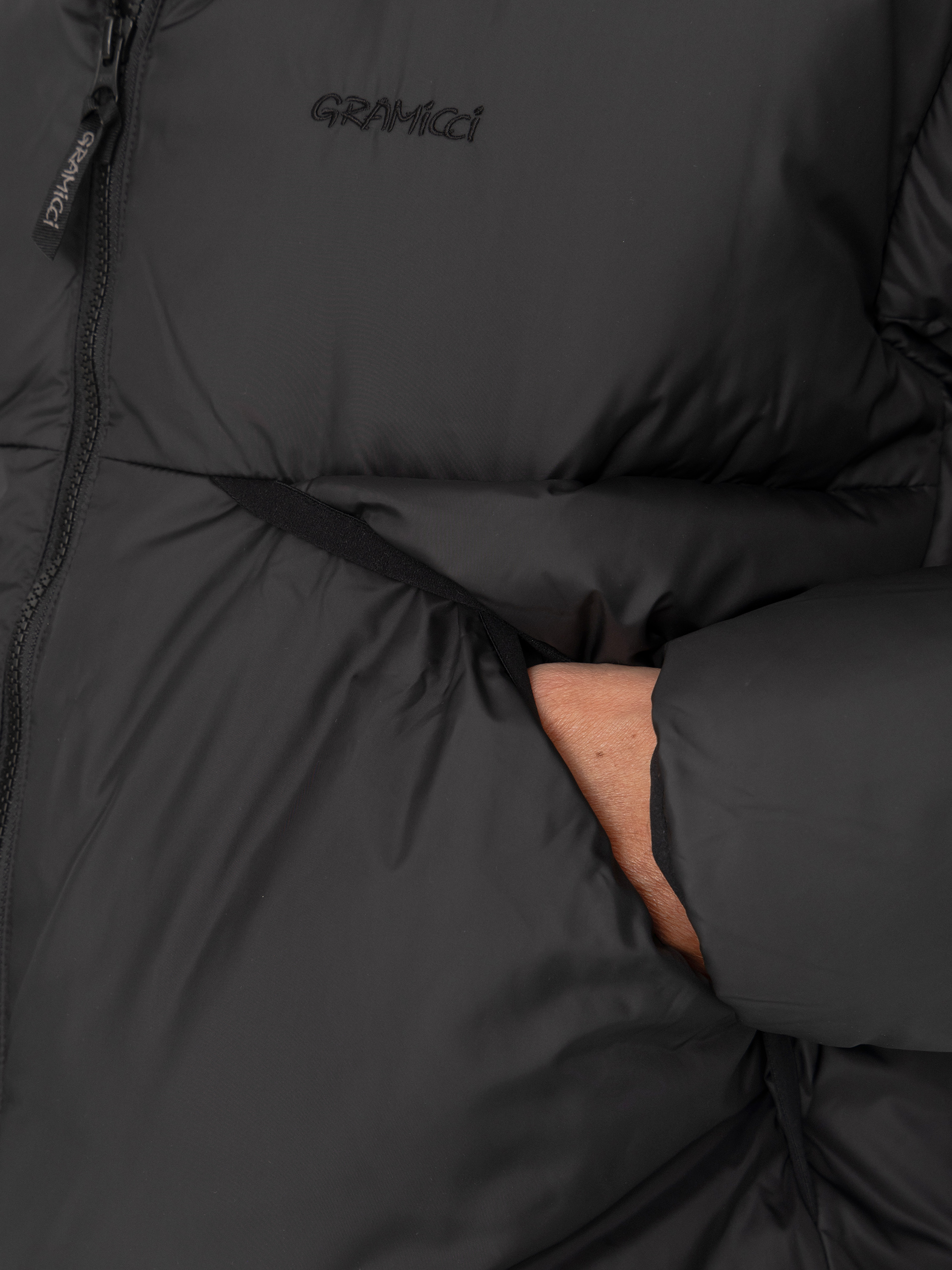 Куртка Gramicci Coldfront Down (black)