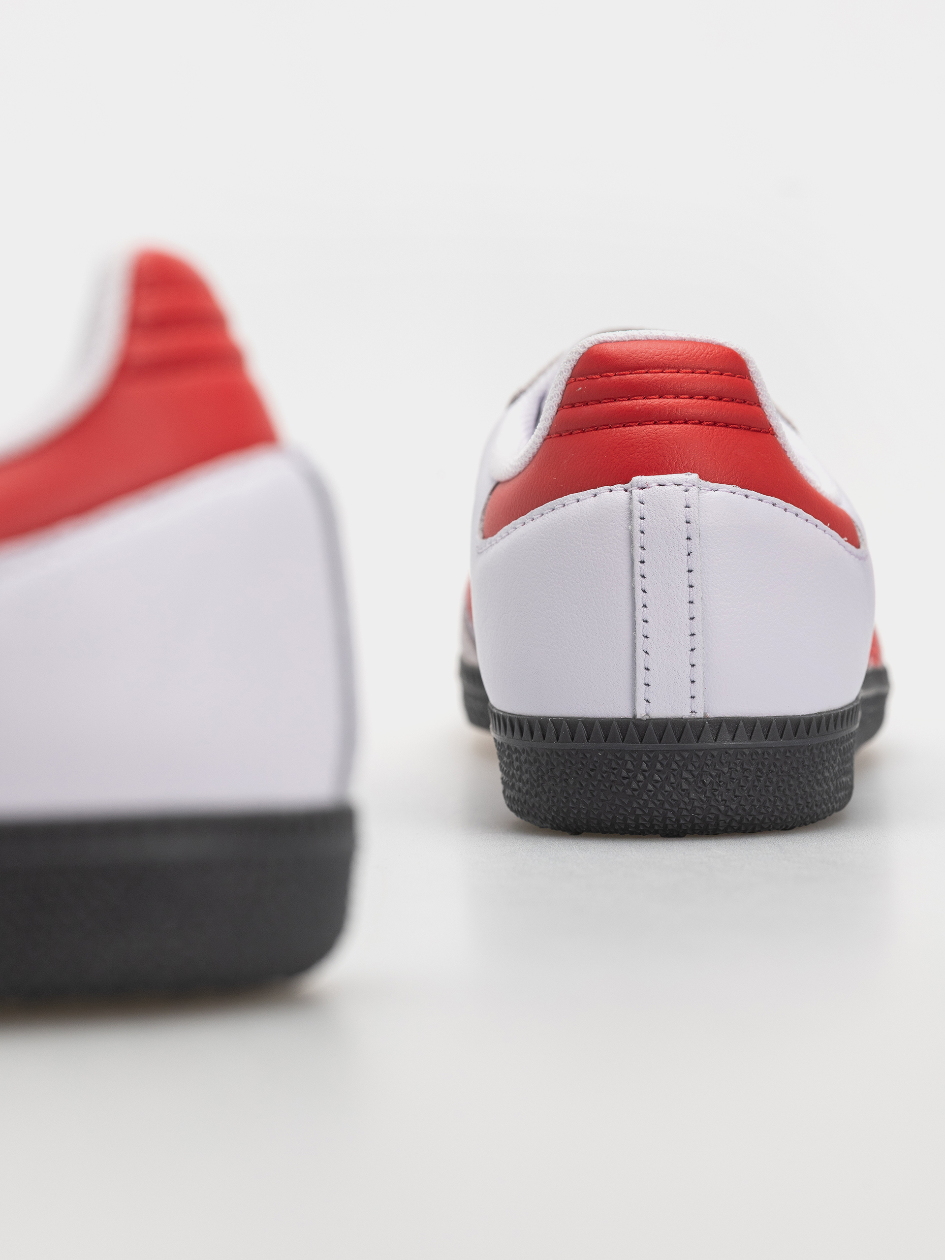 Взуття adidas Samba Adv (cblack/fropur/betsca)