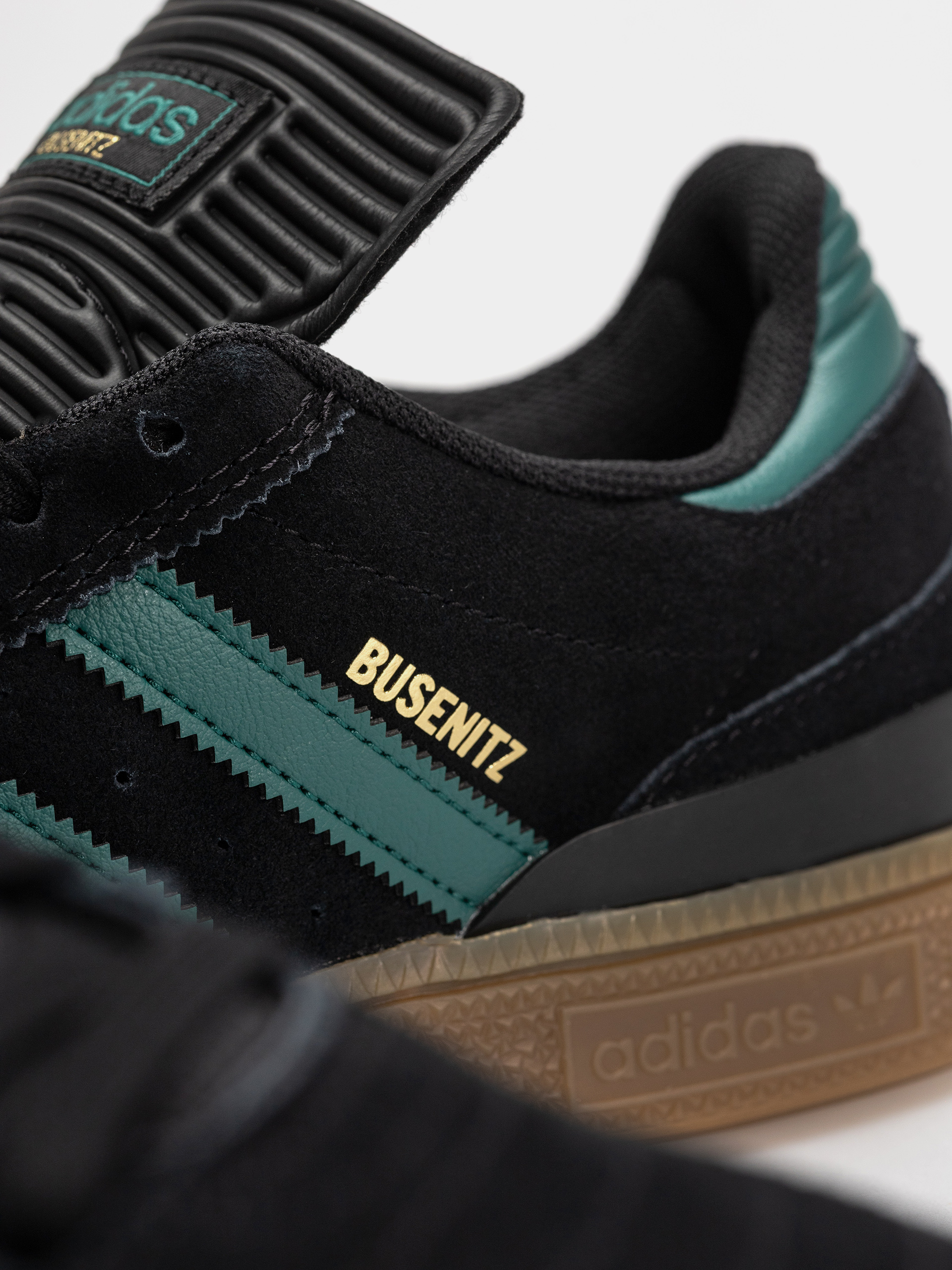Взуття adidas Busenitz (cblack/cgreen/gum4)