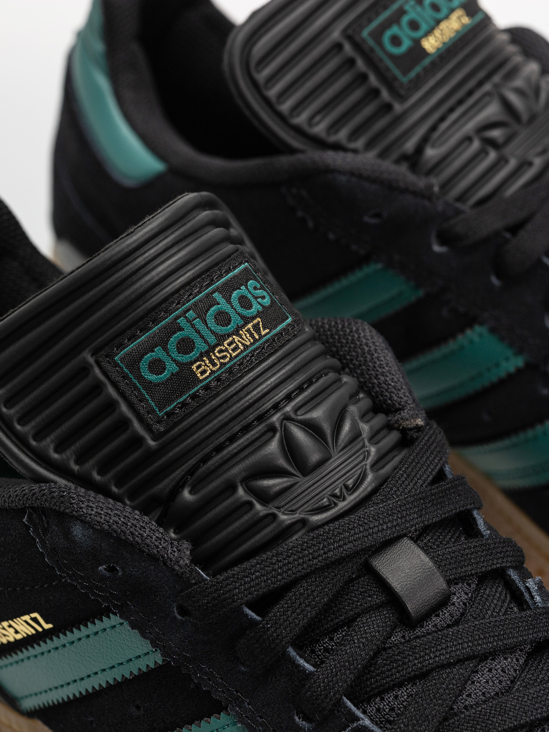 Взуття adidas Busenitz (cblack/cgreen/gum4)