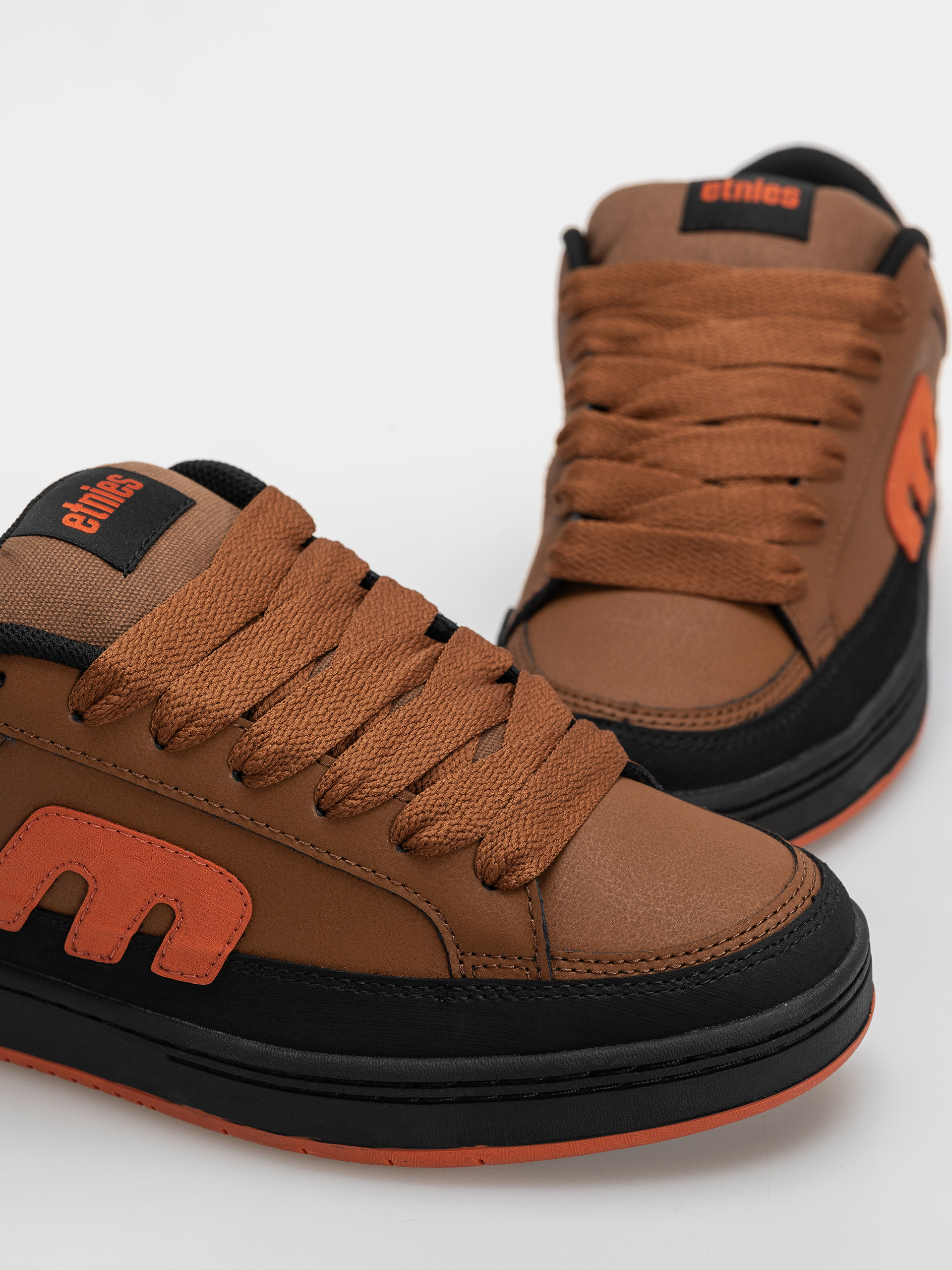 Взуття Etnies Kingpin 2K (black/brown)