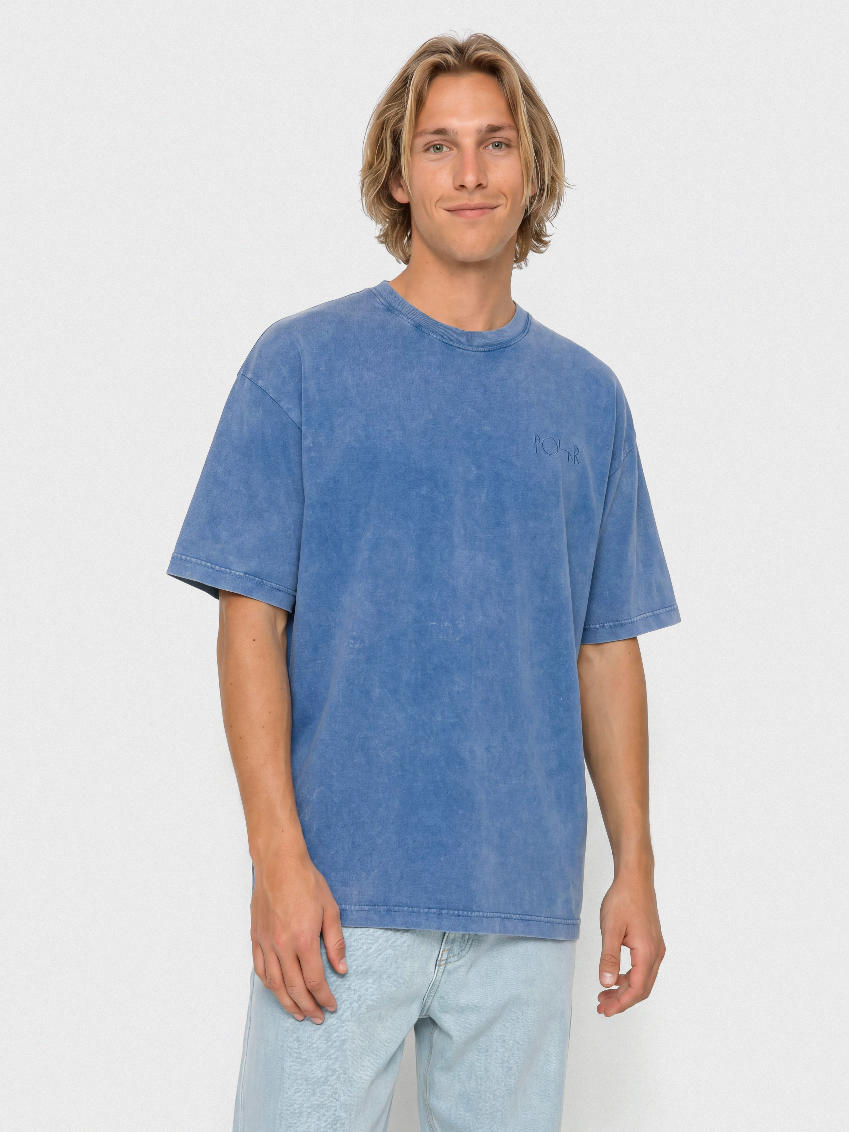 Футболка Polar Skate Fade (egyptian blue)