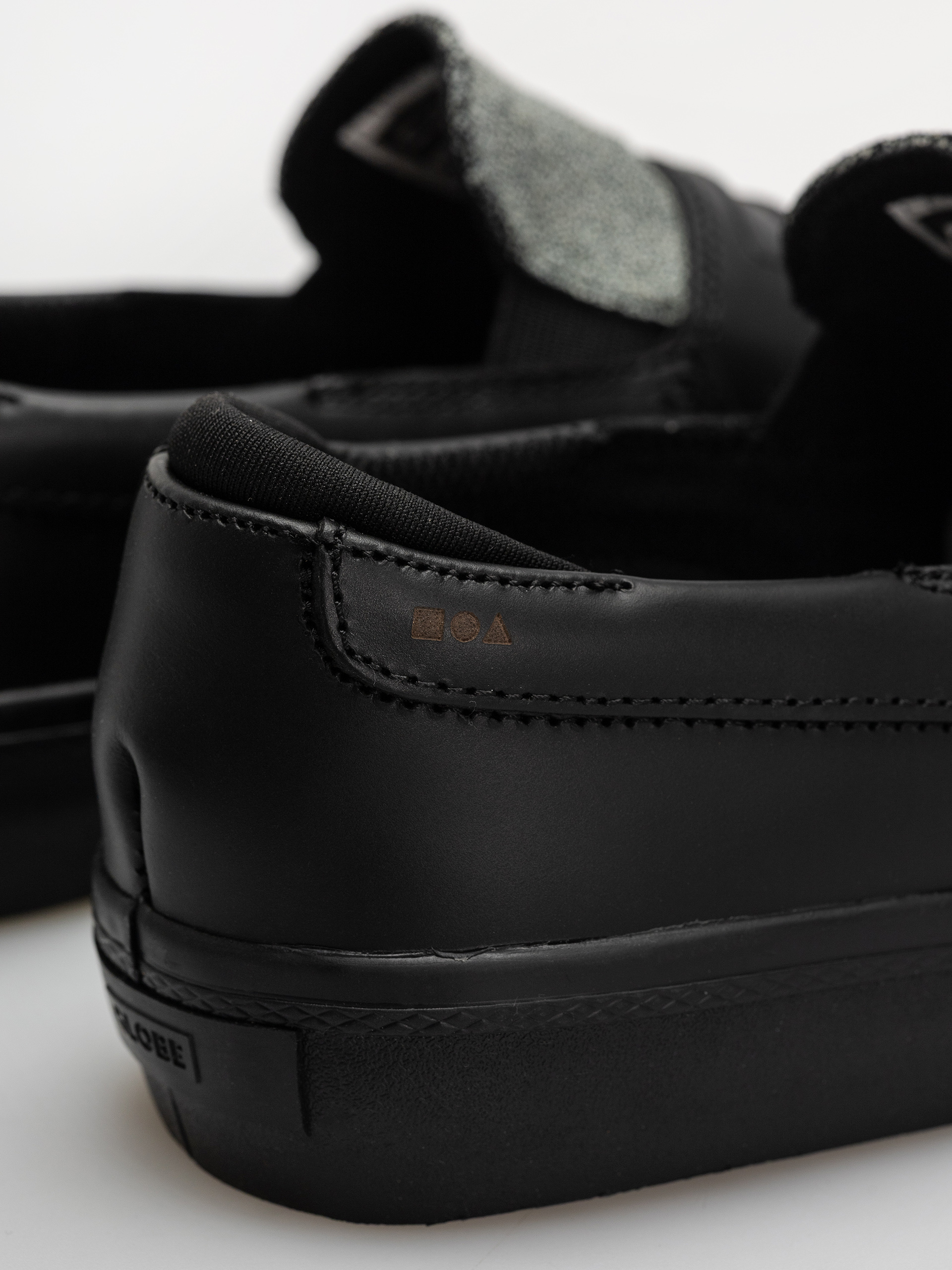 Взуття Globe Liaizon (black/stingray)