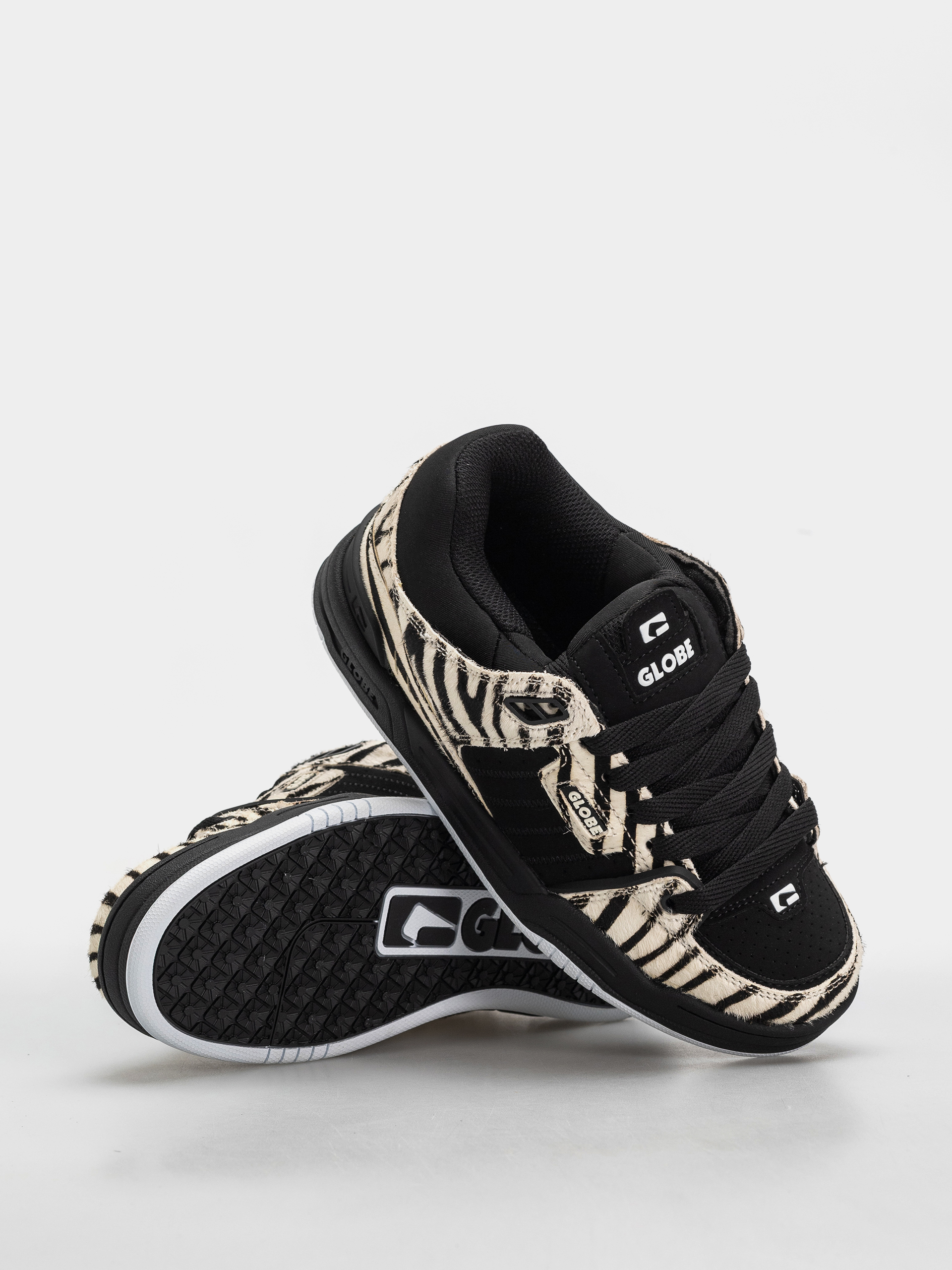 Взуття Globe Fusion (zebra)