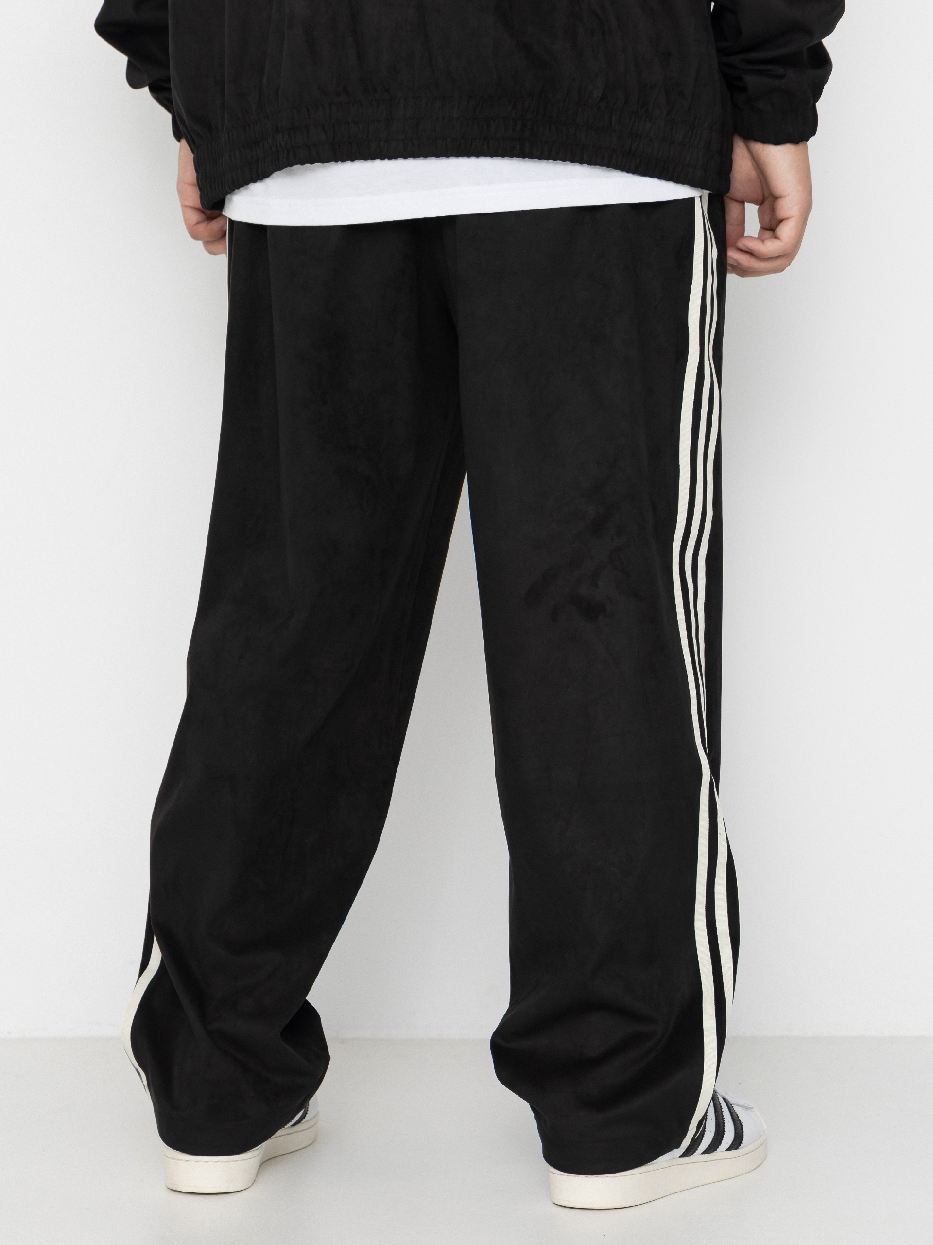 Штани adidas Vintage Superfire (black/crewht)