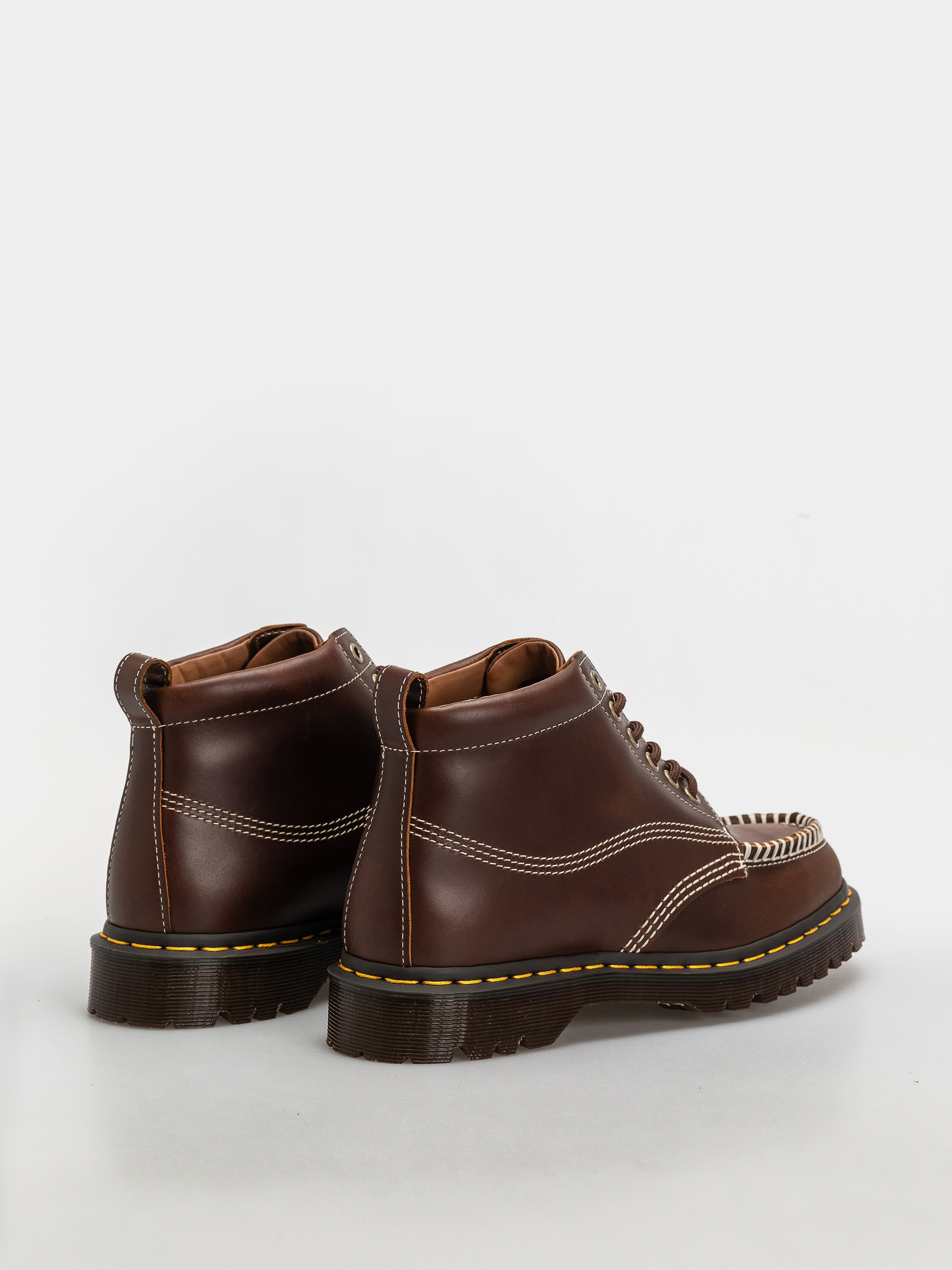Взуття Dr. Martens Lowell Chukka (butterscotch)