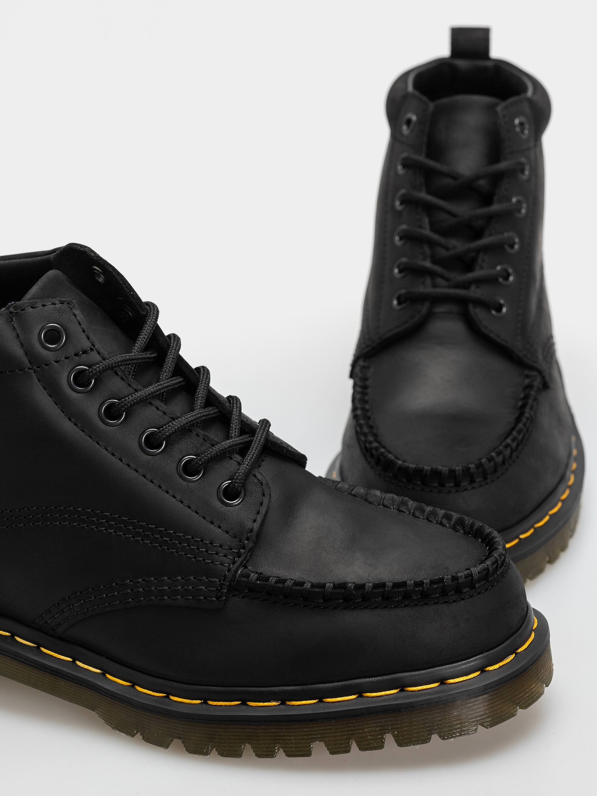 Взуття Dr. Martens Lowell Chukka (black)
