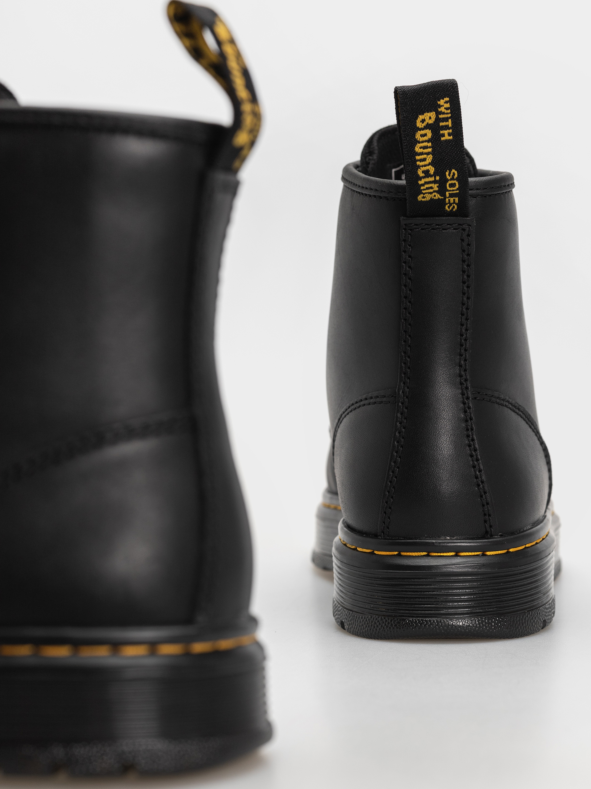 Взуття Dr. Martens Brookline Chukka (black)