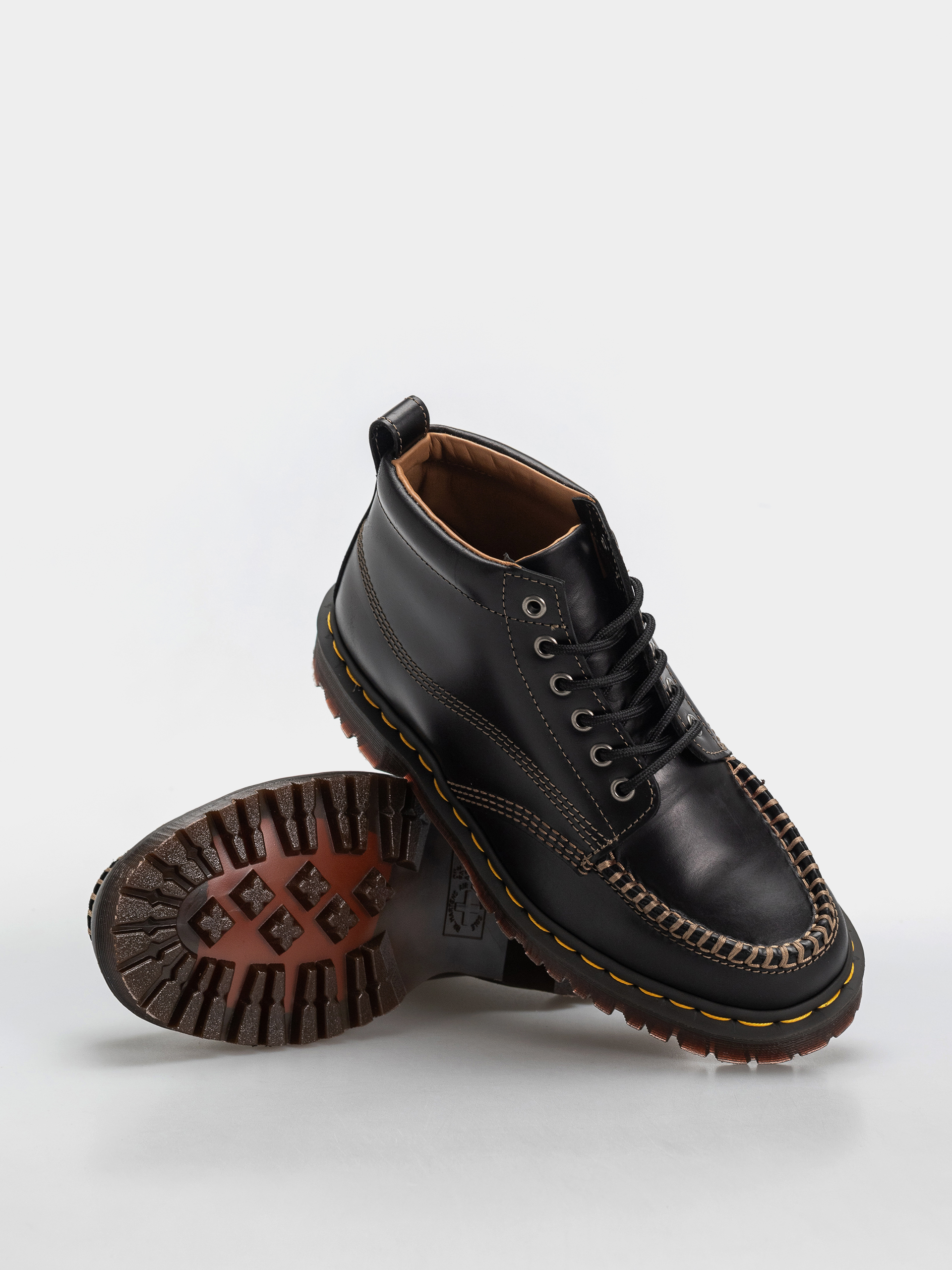 Взуття Dr. Martens Lowell Chukka (black )