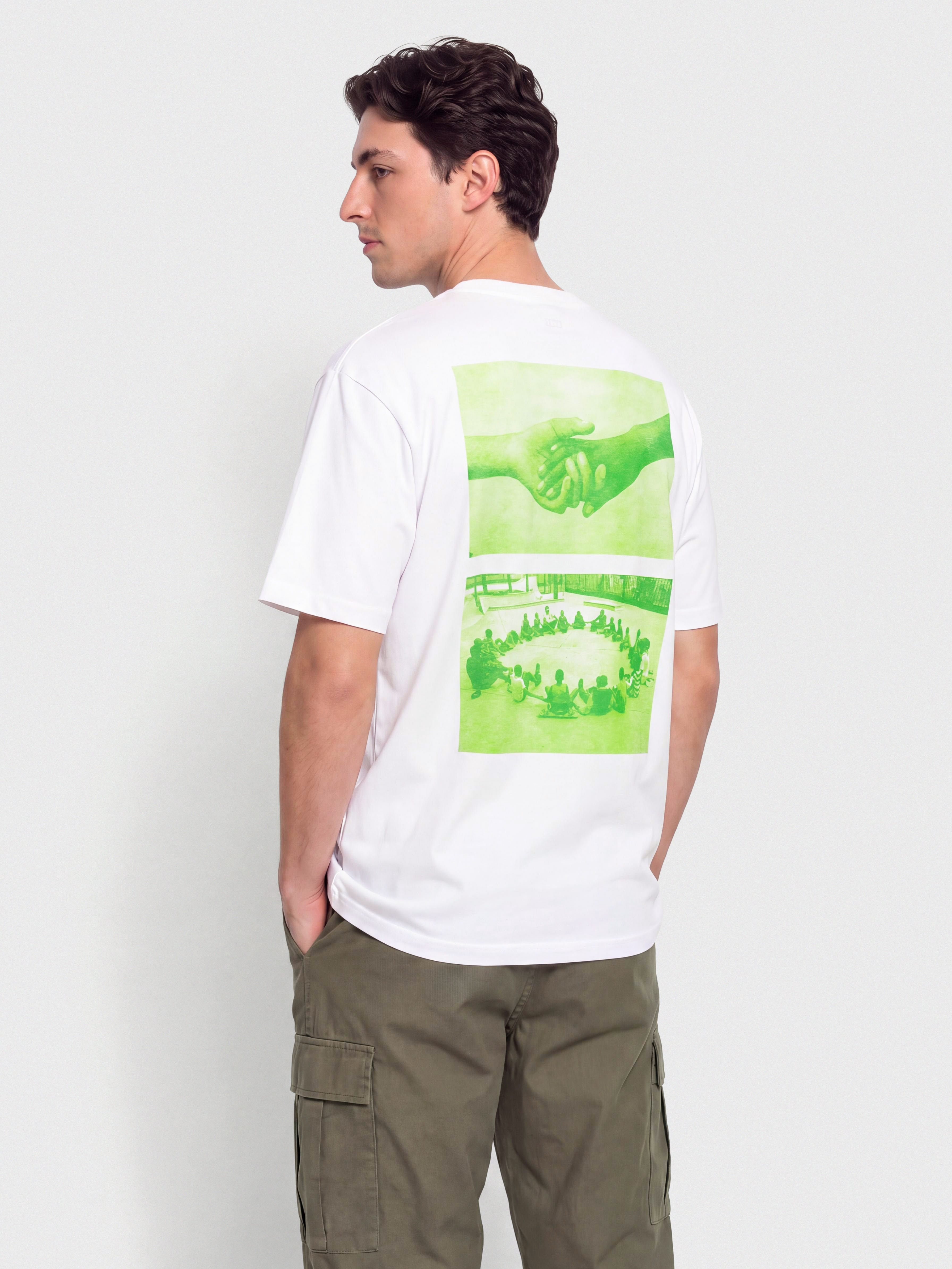 Футболка OBEY Skateistan Child Photo (white)