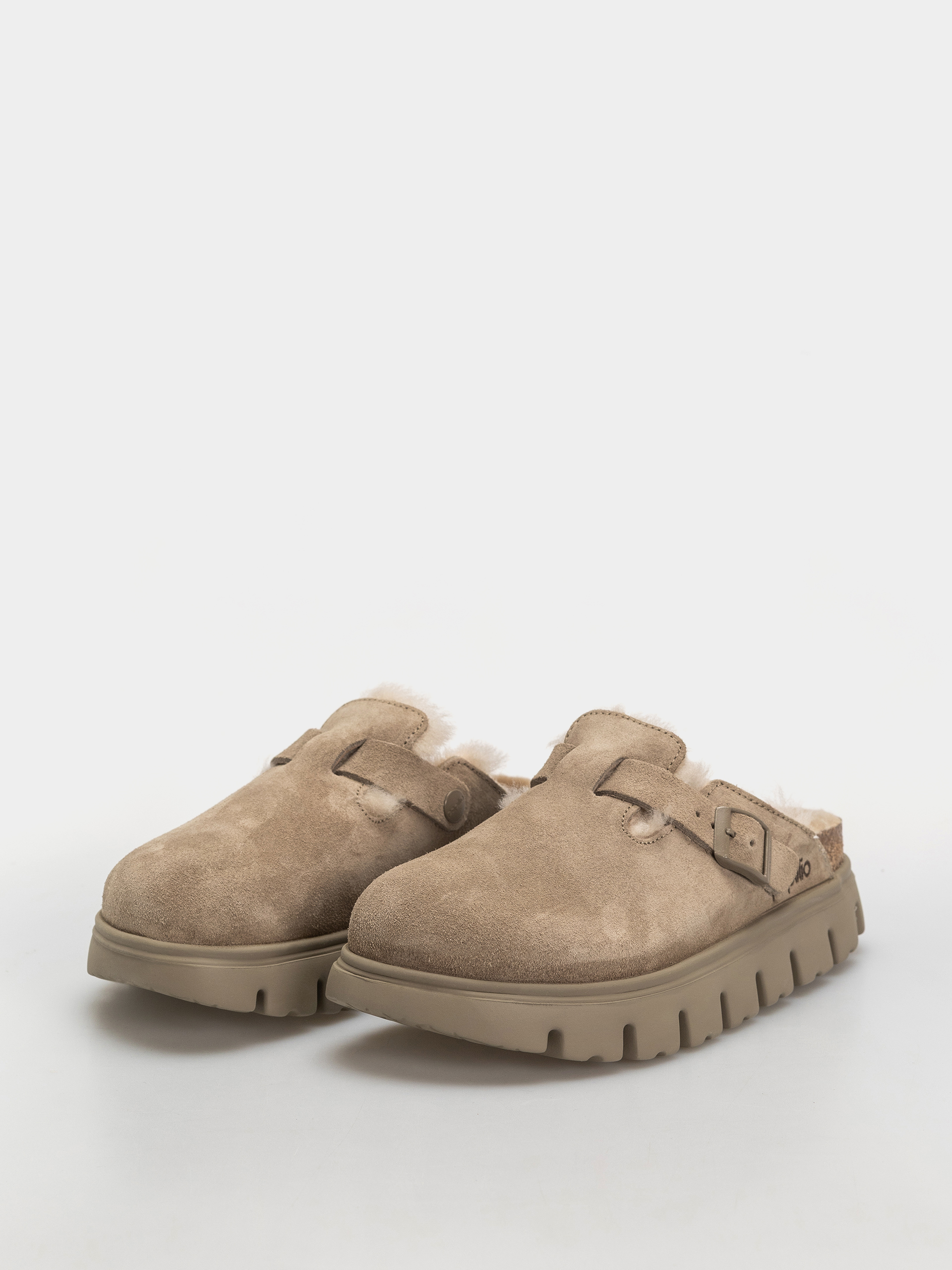 Шльопанці Birkenstock Boston Chunky Shearling Suede Leather Narrow Wmn (taupe)