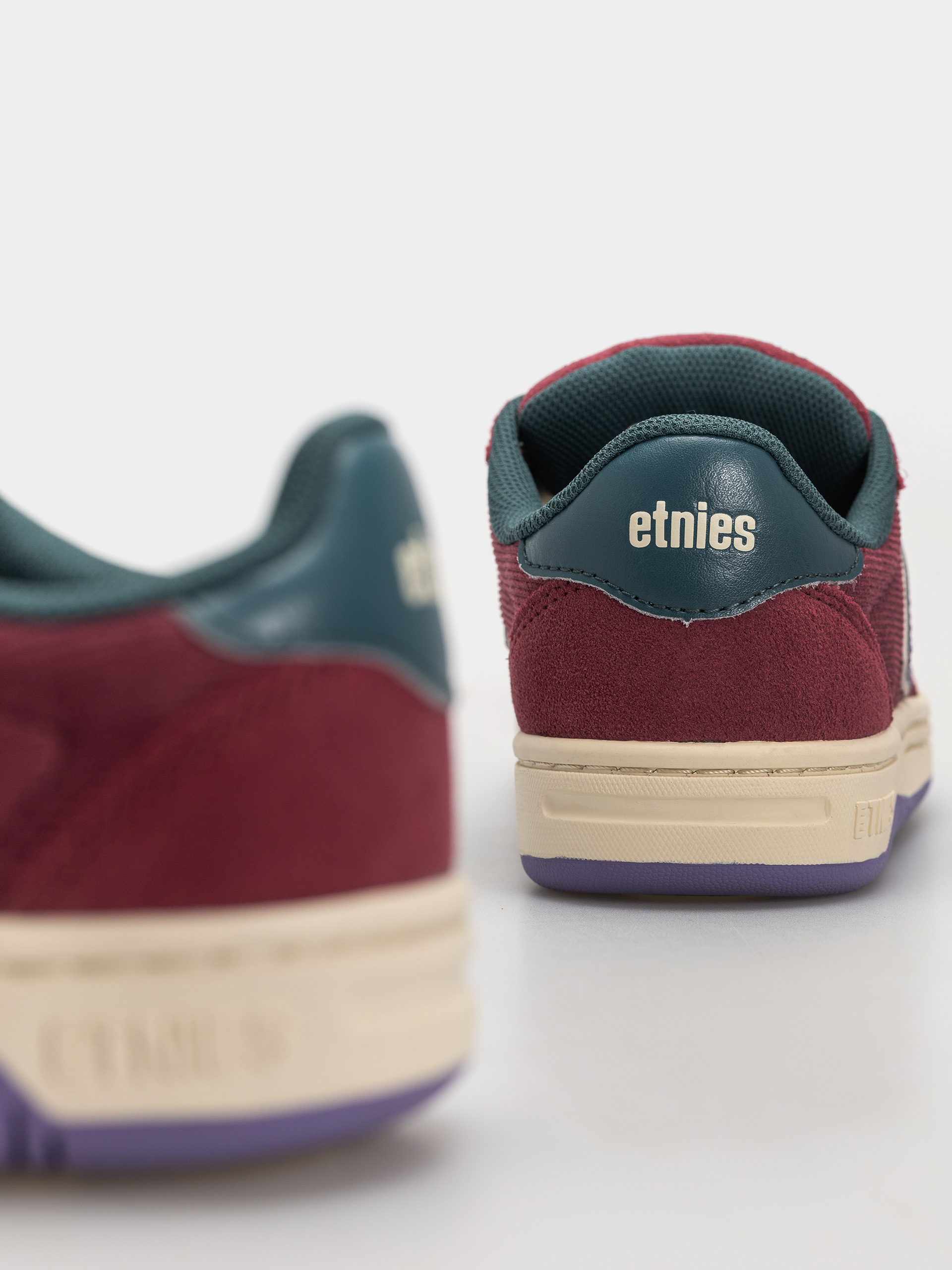 Взуття Etnies Locut (brick)