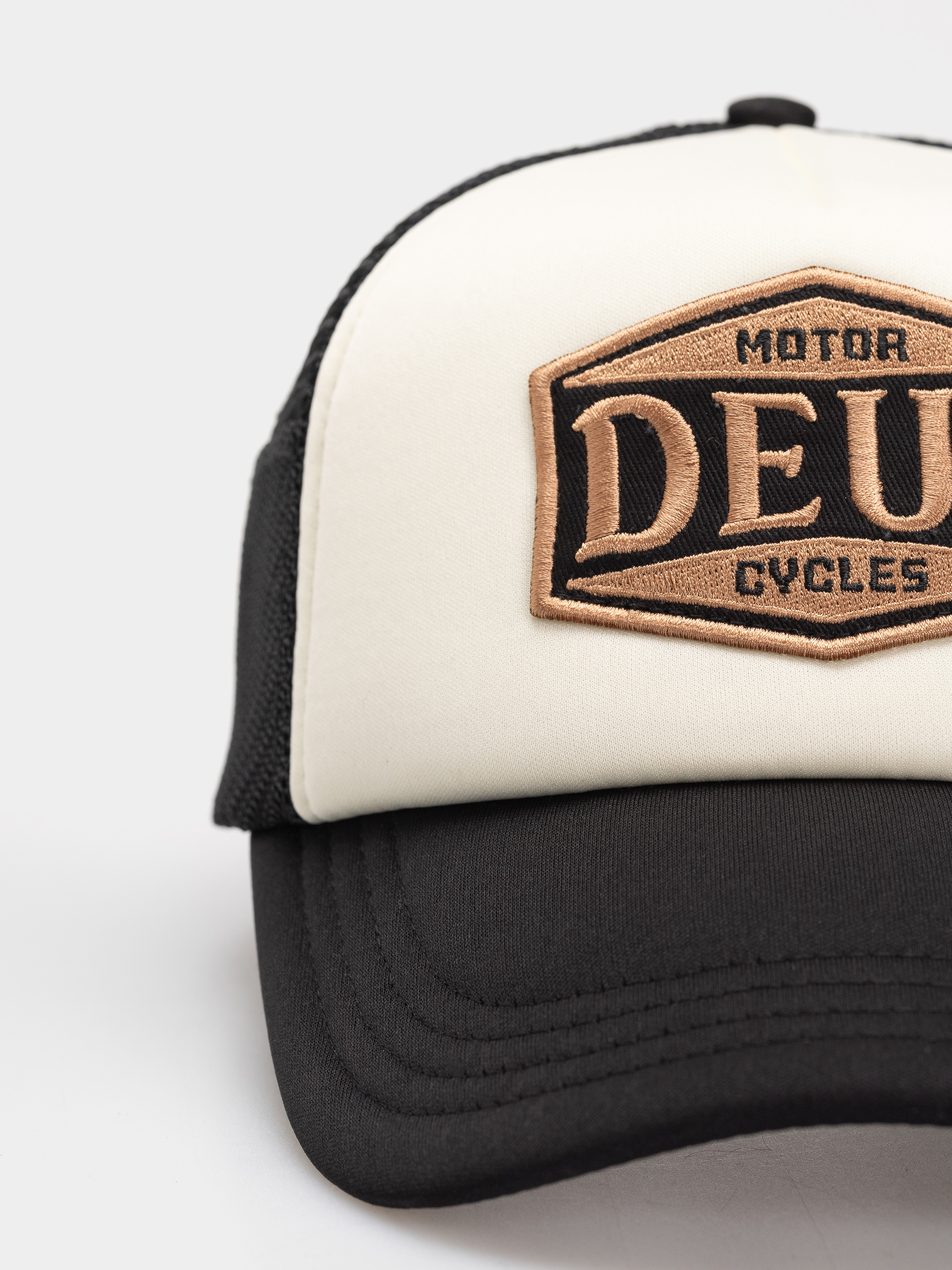 Кепка Deus Ex Machina Josel Trucker (black)
