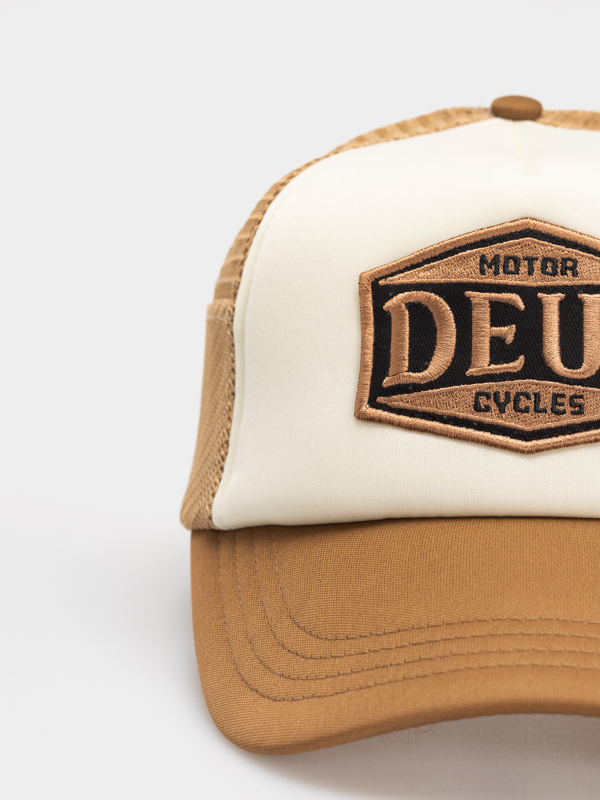 Кепка Deus Ex Machina Josel Trucker (camel brown)