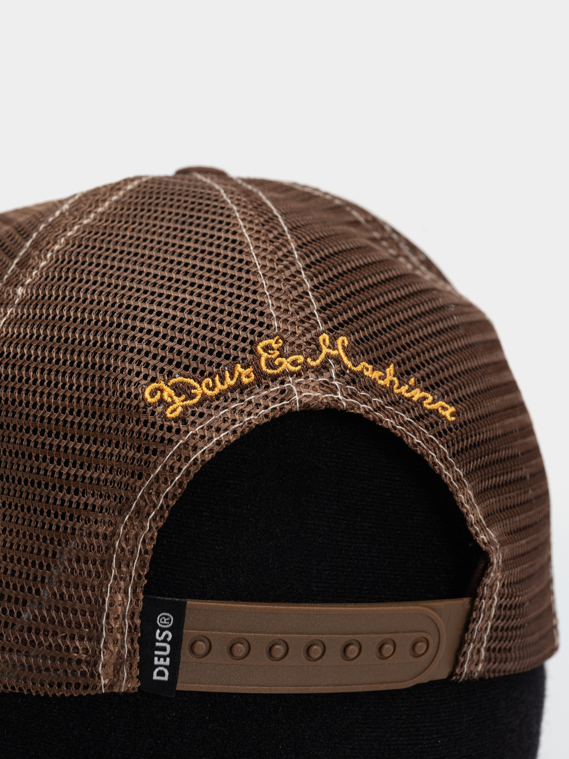 Кепка Deus Ex Machina Sanchez Trucker (brown)