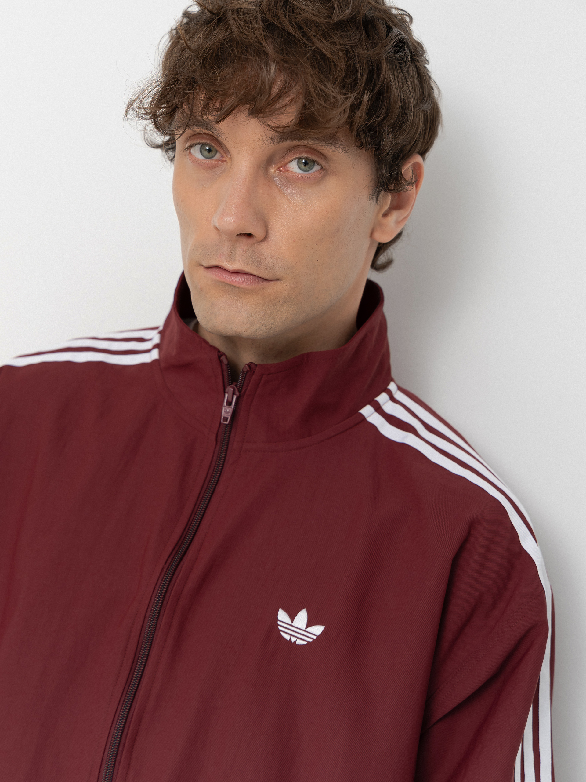 Куртка adidas Superfire Tk (shared/white)