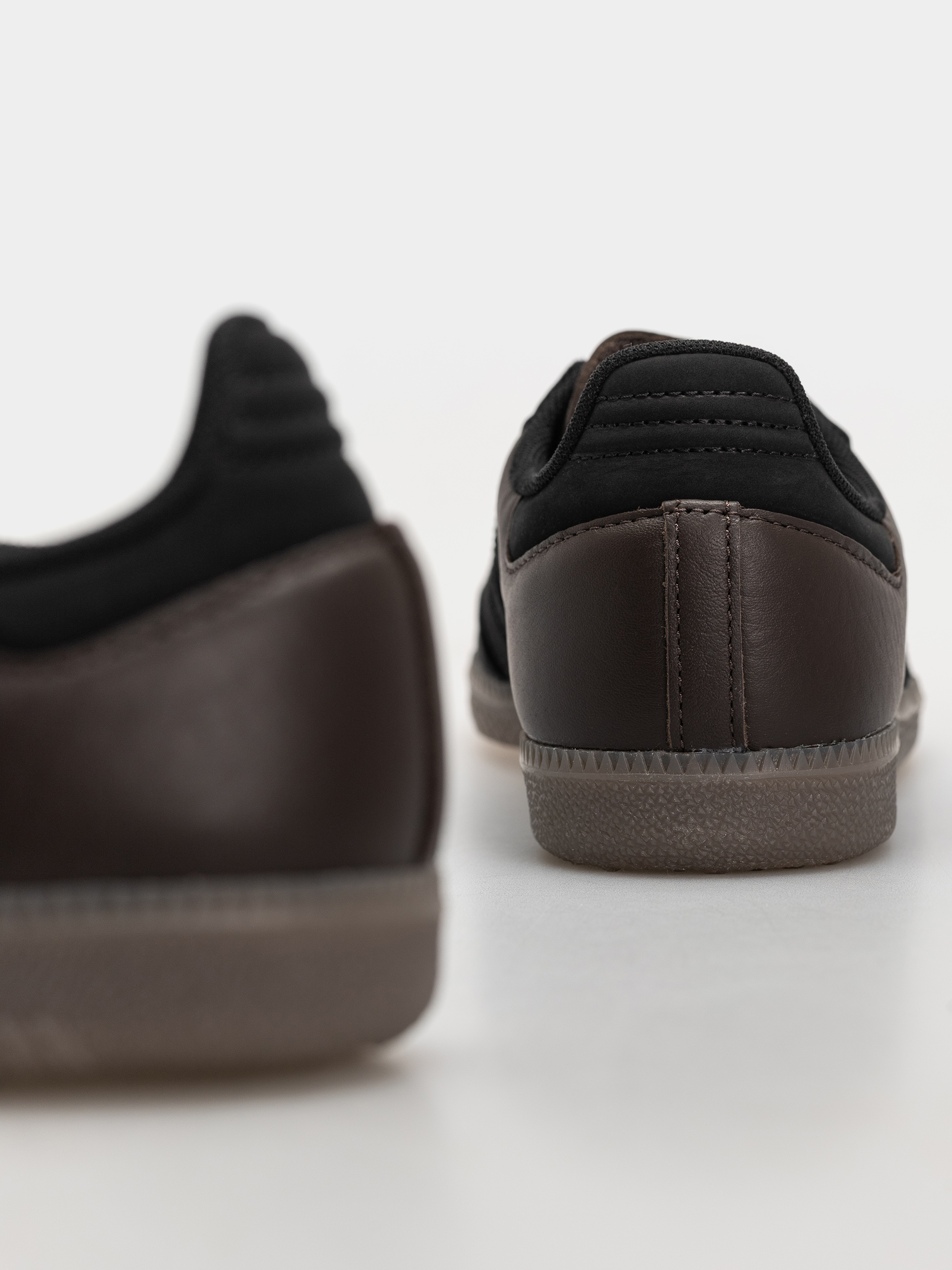 Взуття adidas Samba Adv (dbrown/cblack/gum5)