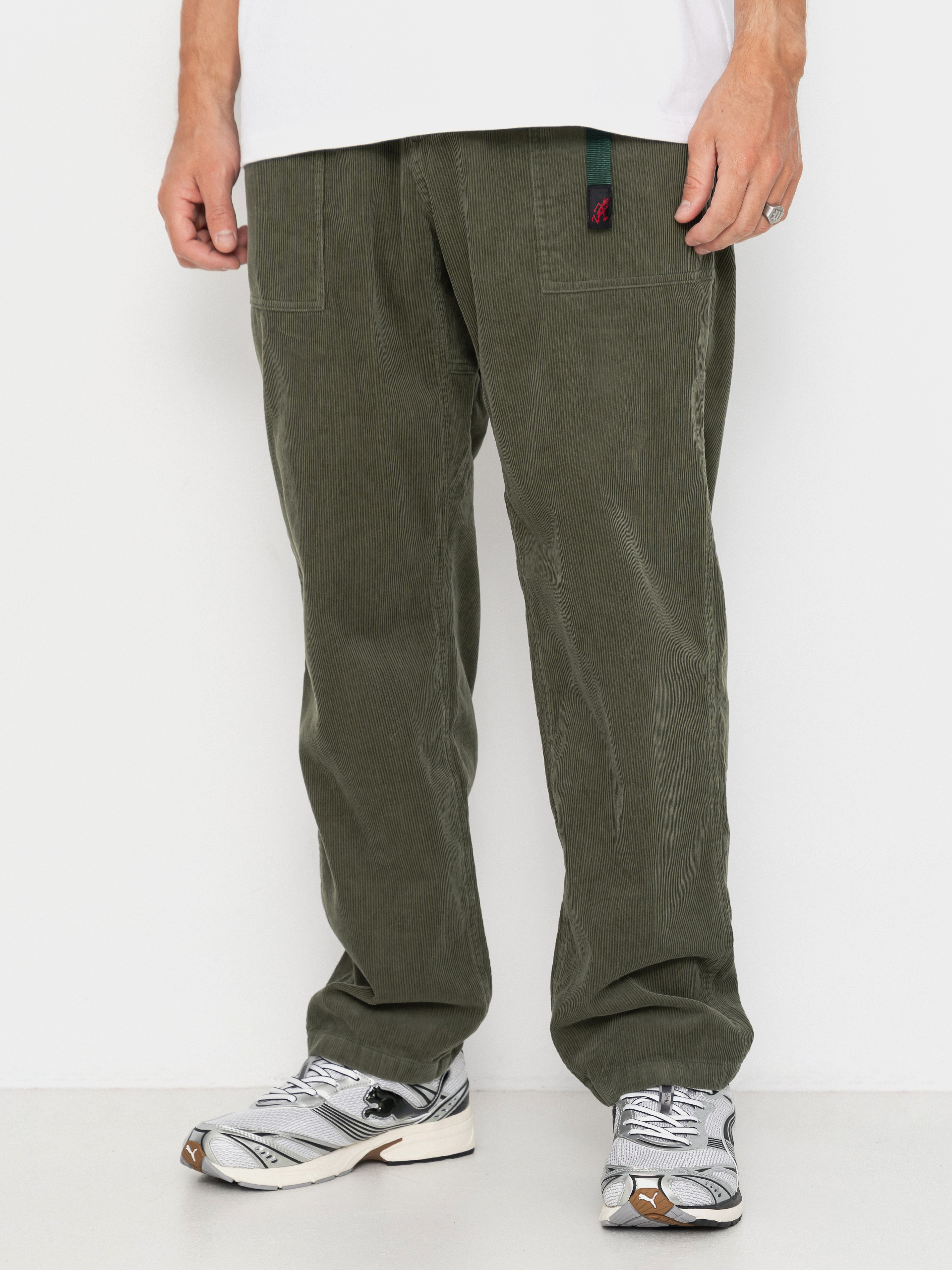 Штани Gramicci Corduroy Loose Tapered Ridge (toned olive)