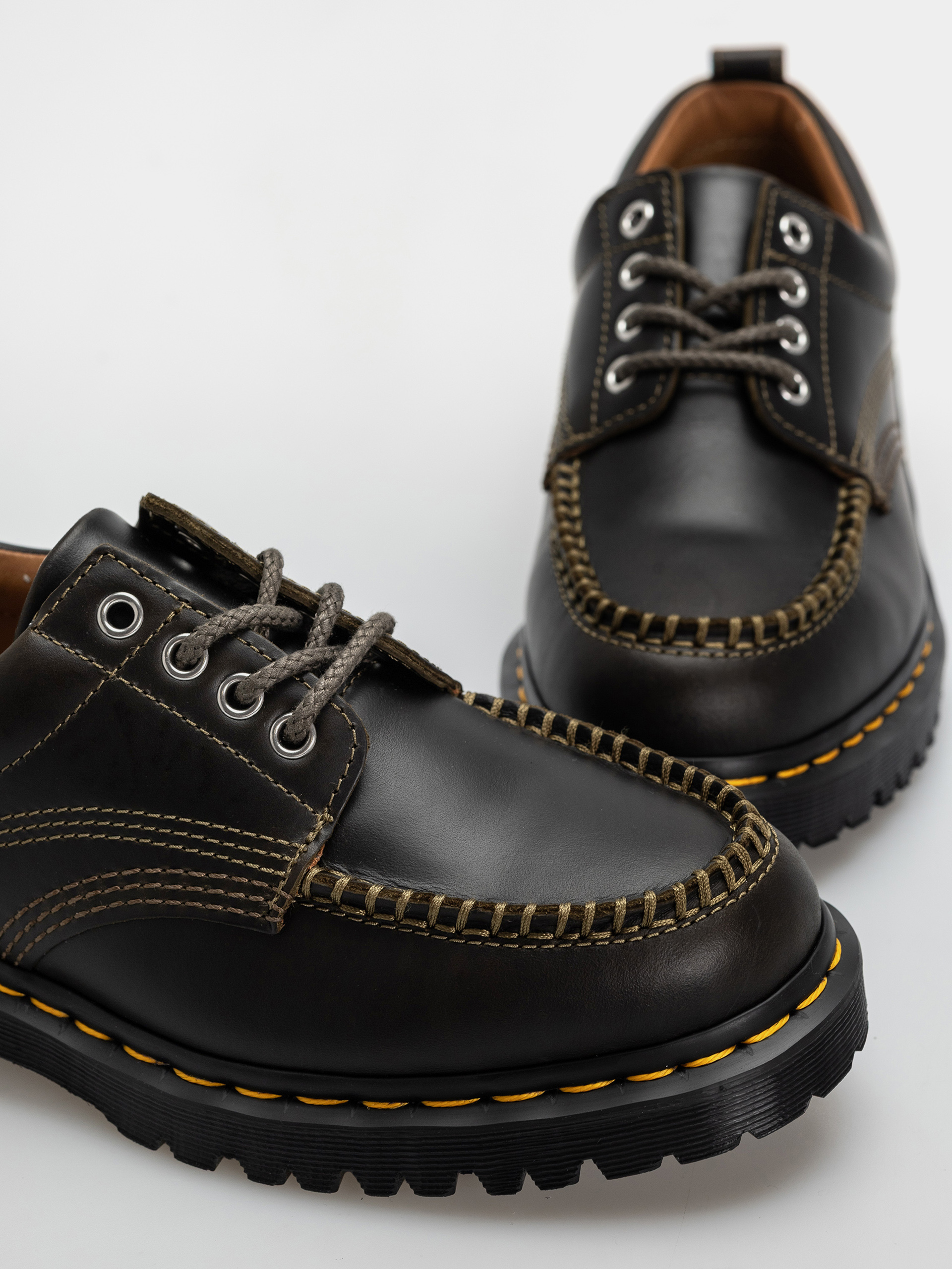 Взуття Dr. Martens Lowell (dms olive)