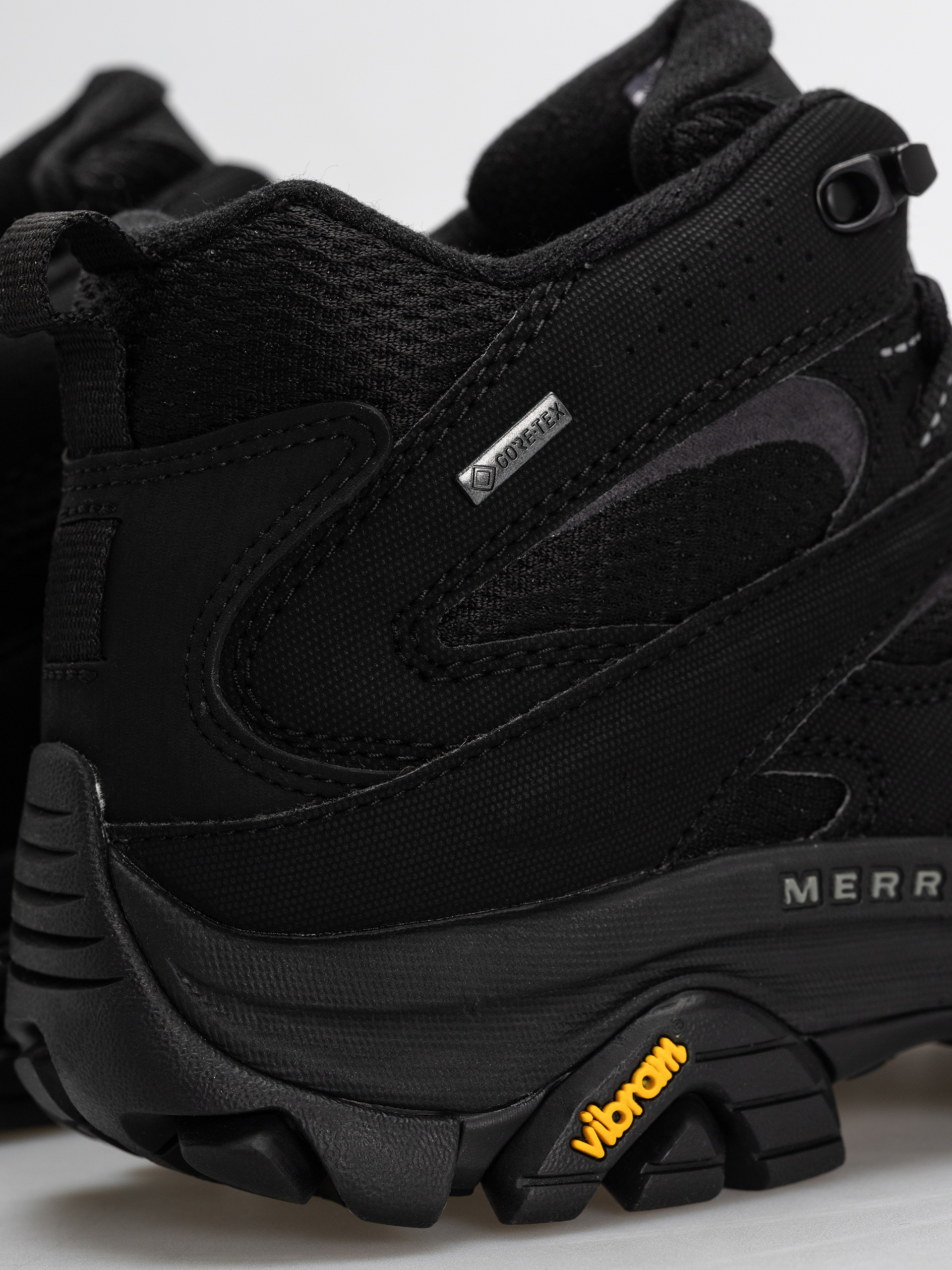 Взуття Merrell Moab 3 Syn Mid (triple black)