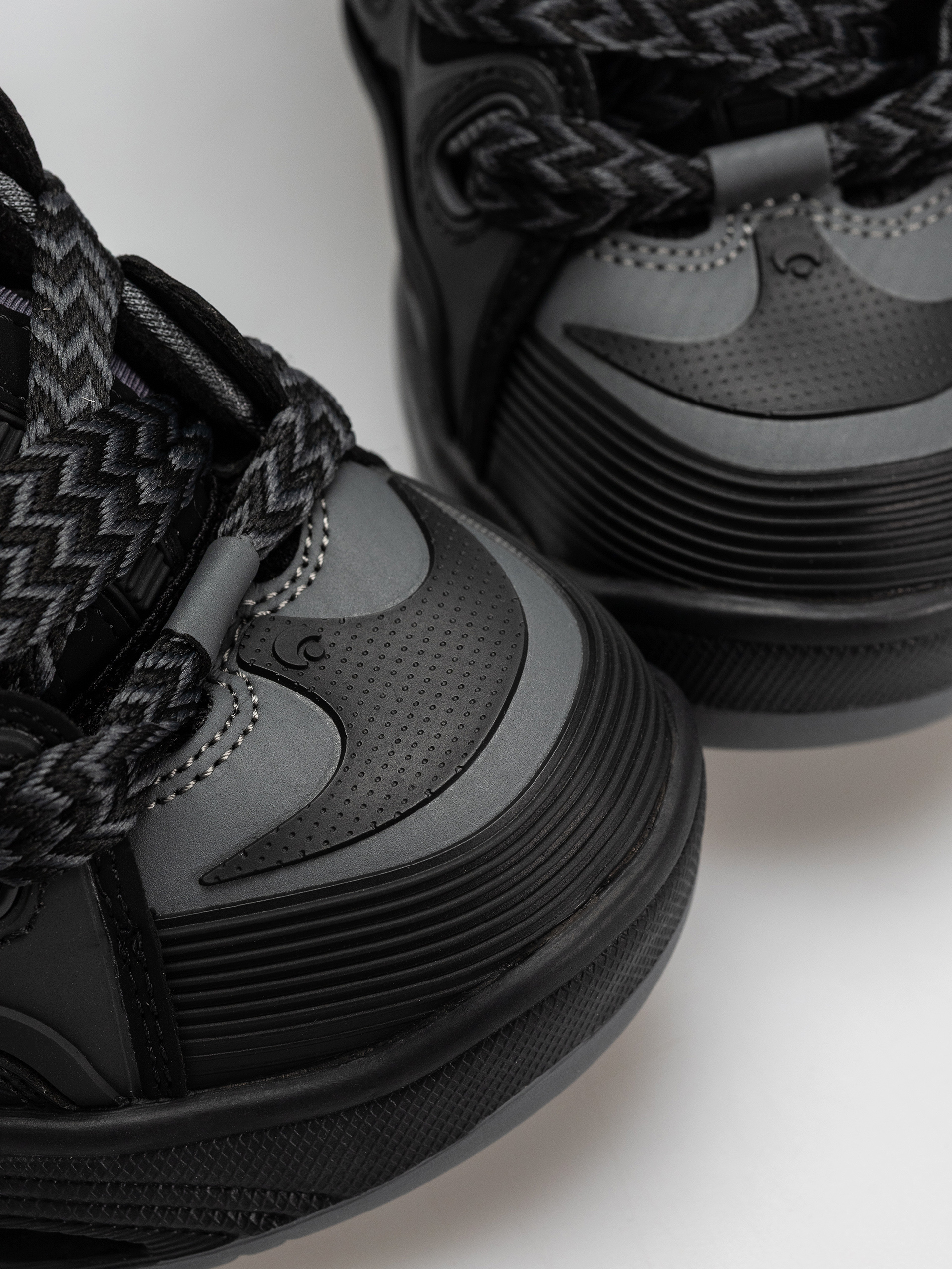 Взуття Osiris D3 2001 (black/charcoal/zigzag)