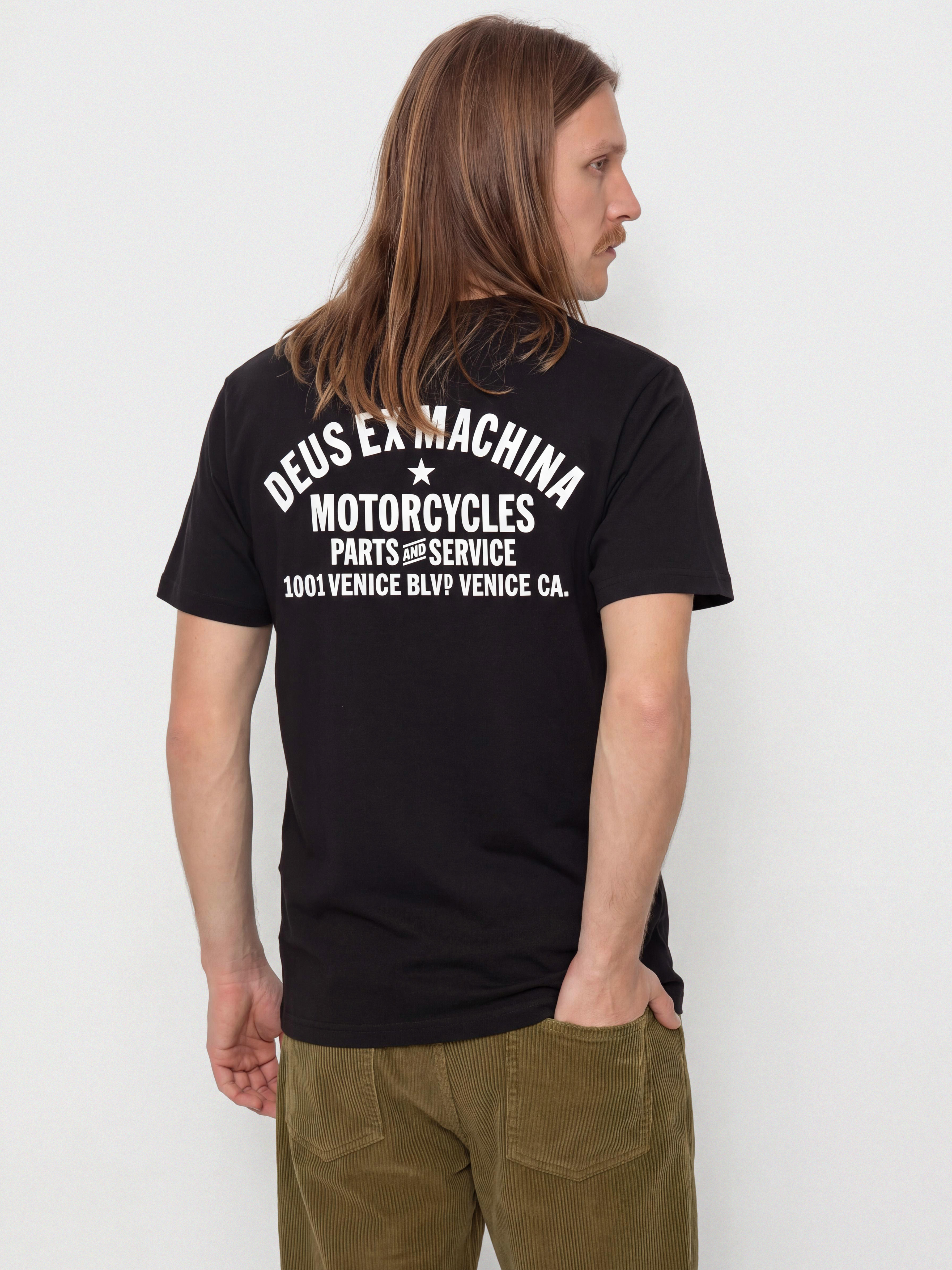 u0424u0443u0442u0431u043eu043bu043au0430 Deus Ex Machina Venice Address (black)