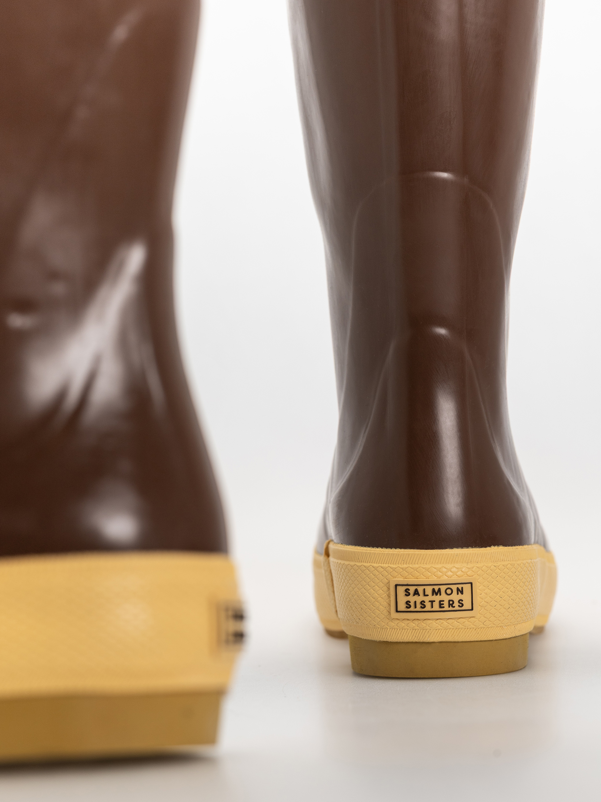 Взуття Xtratuf Salmon Sisters 15 Legacy Boot Wmn (brown tin fish)